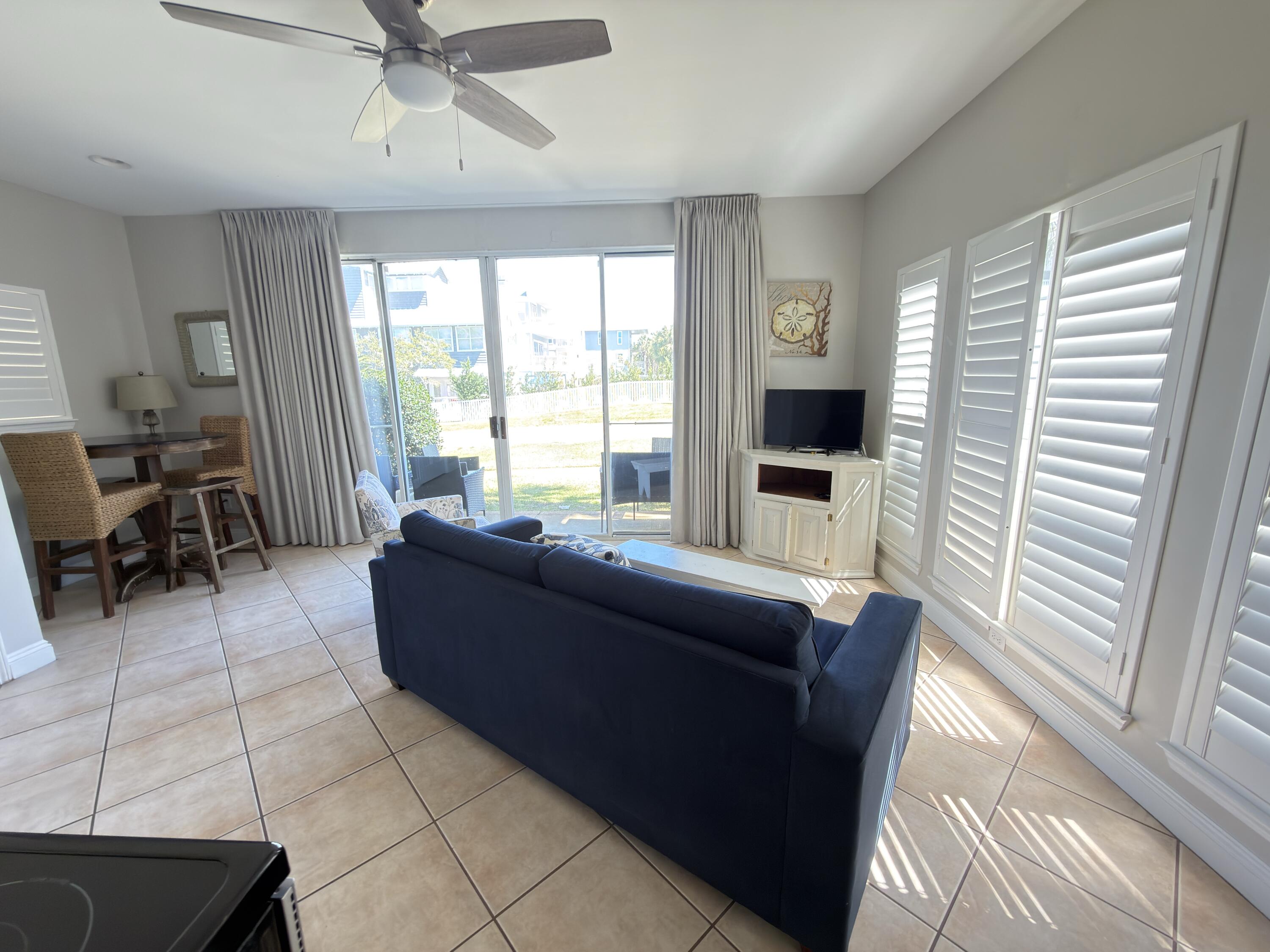 NANTUCKET COTTAGES - Residential