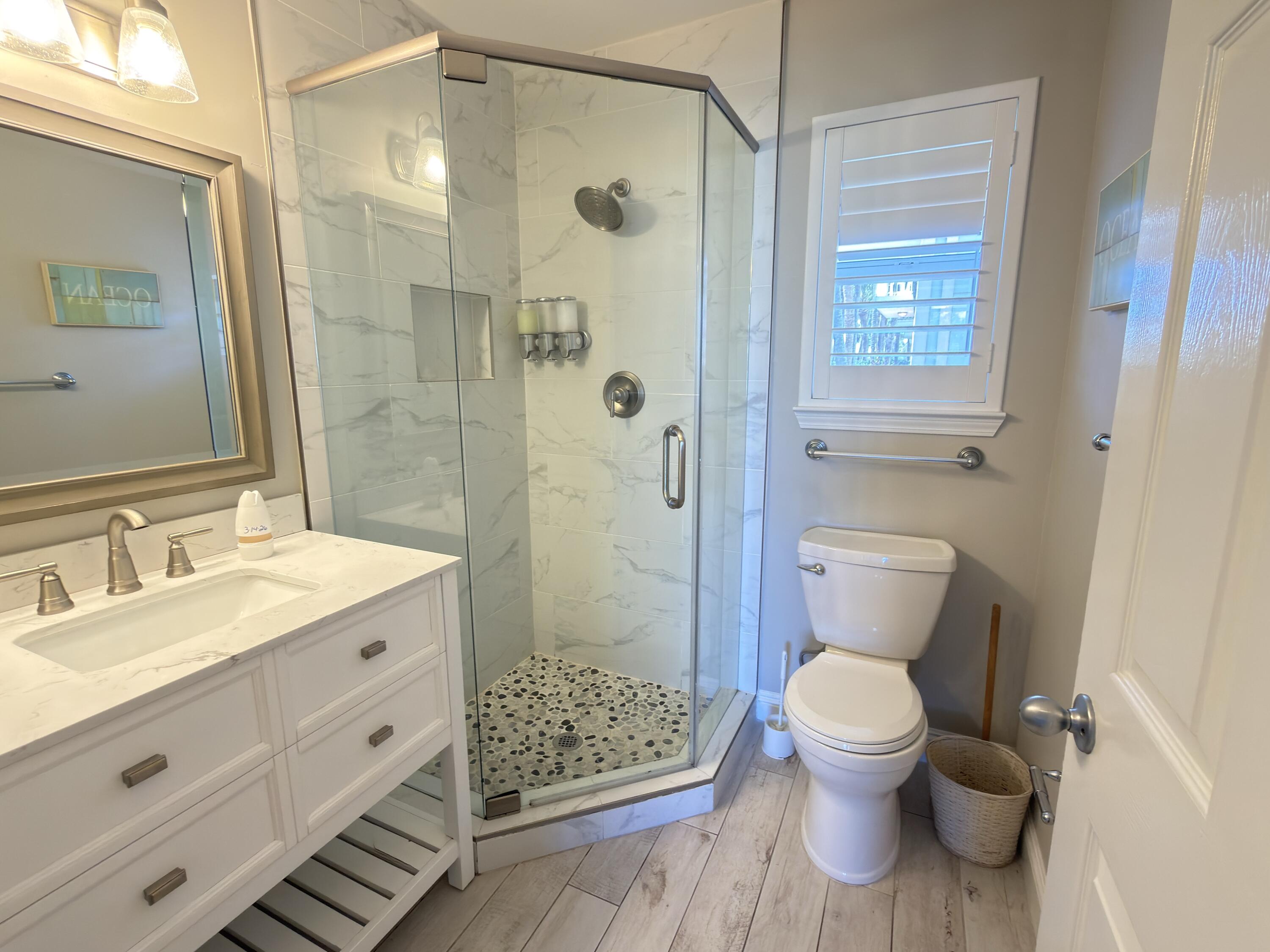 NANTUCKET COTTAGES - Residential