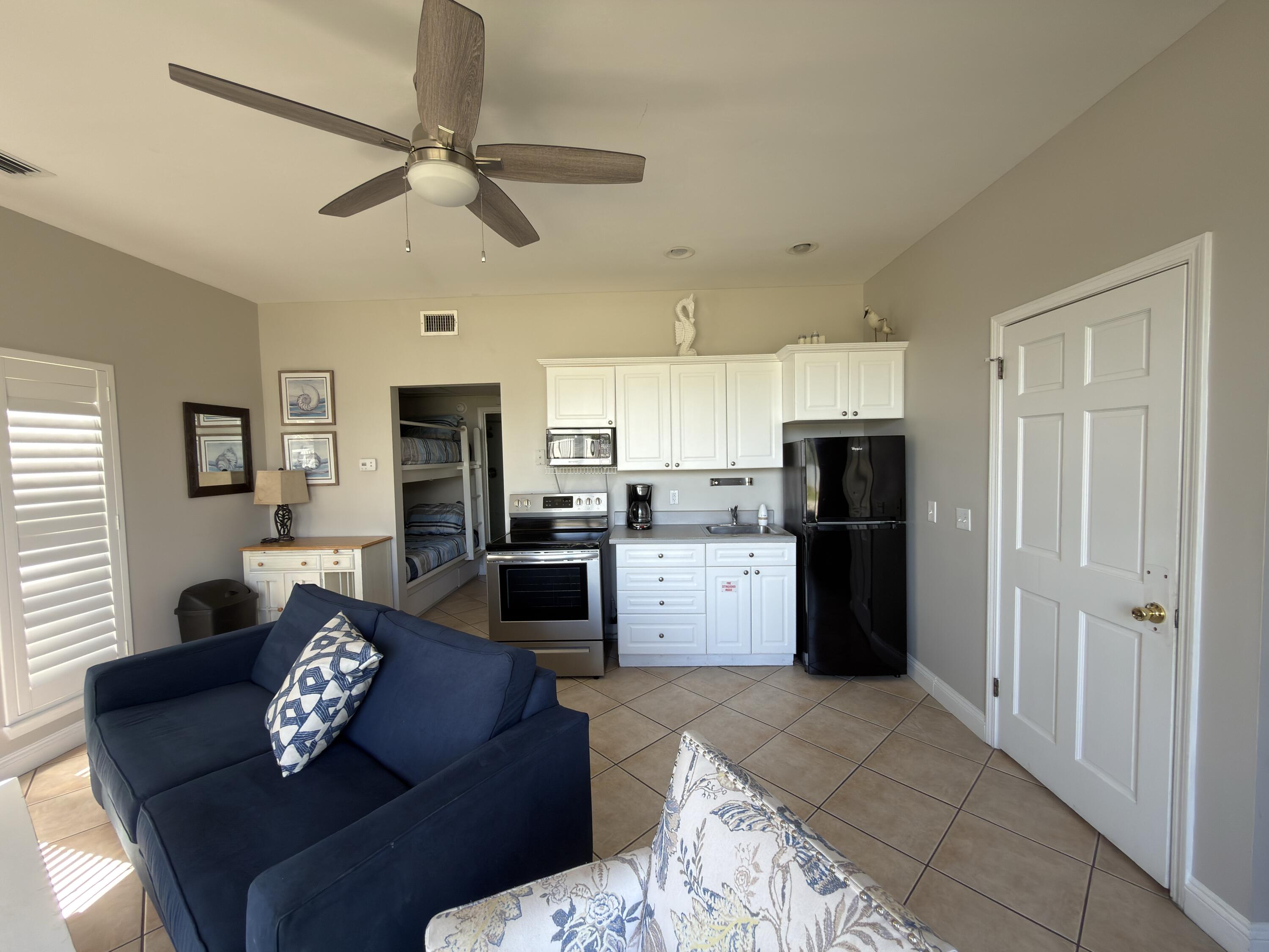 NANTUCKET COTTAGES - Residential