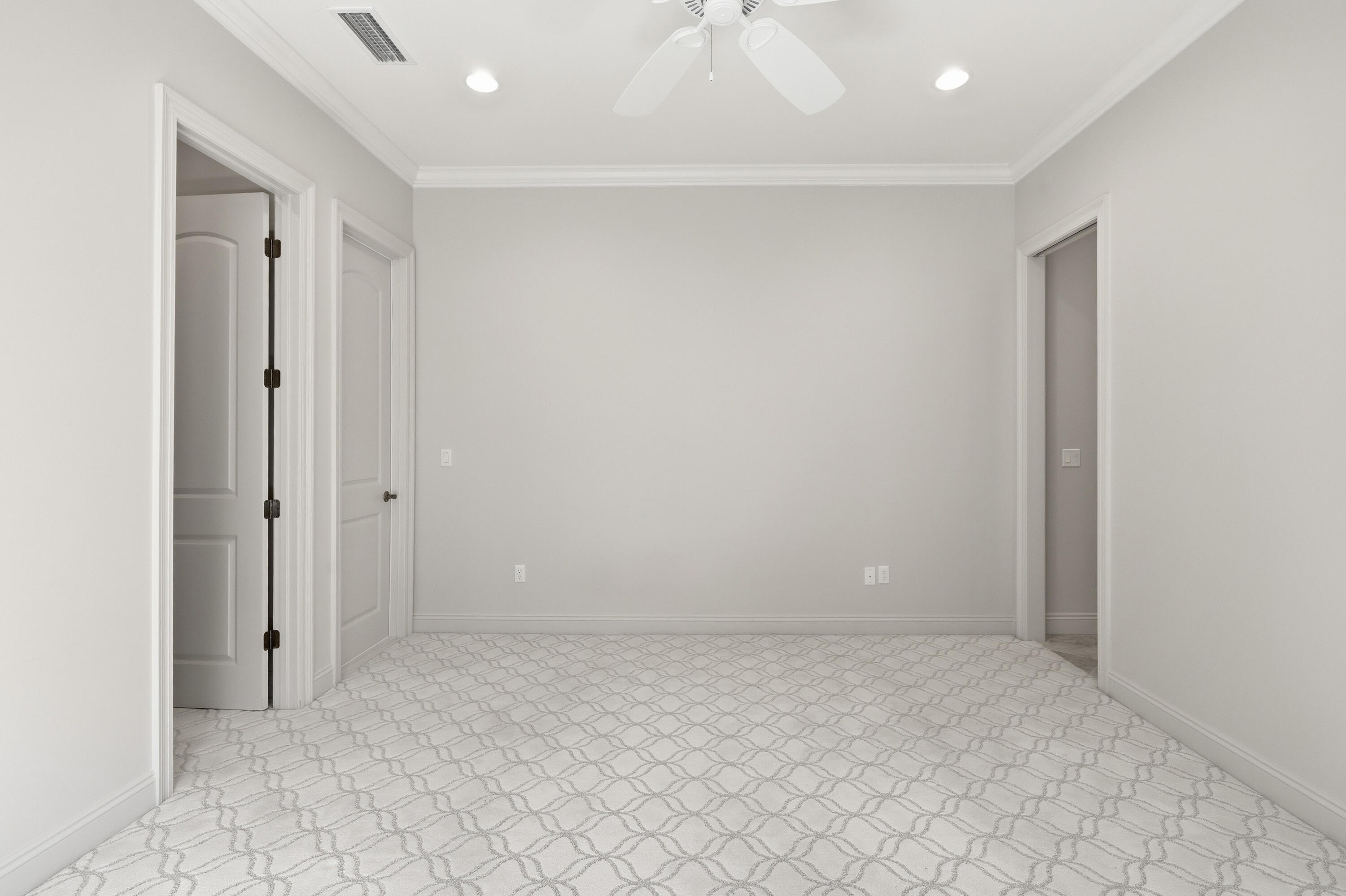 REGATTA BAY PATIO HOMES - Residential