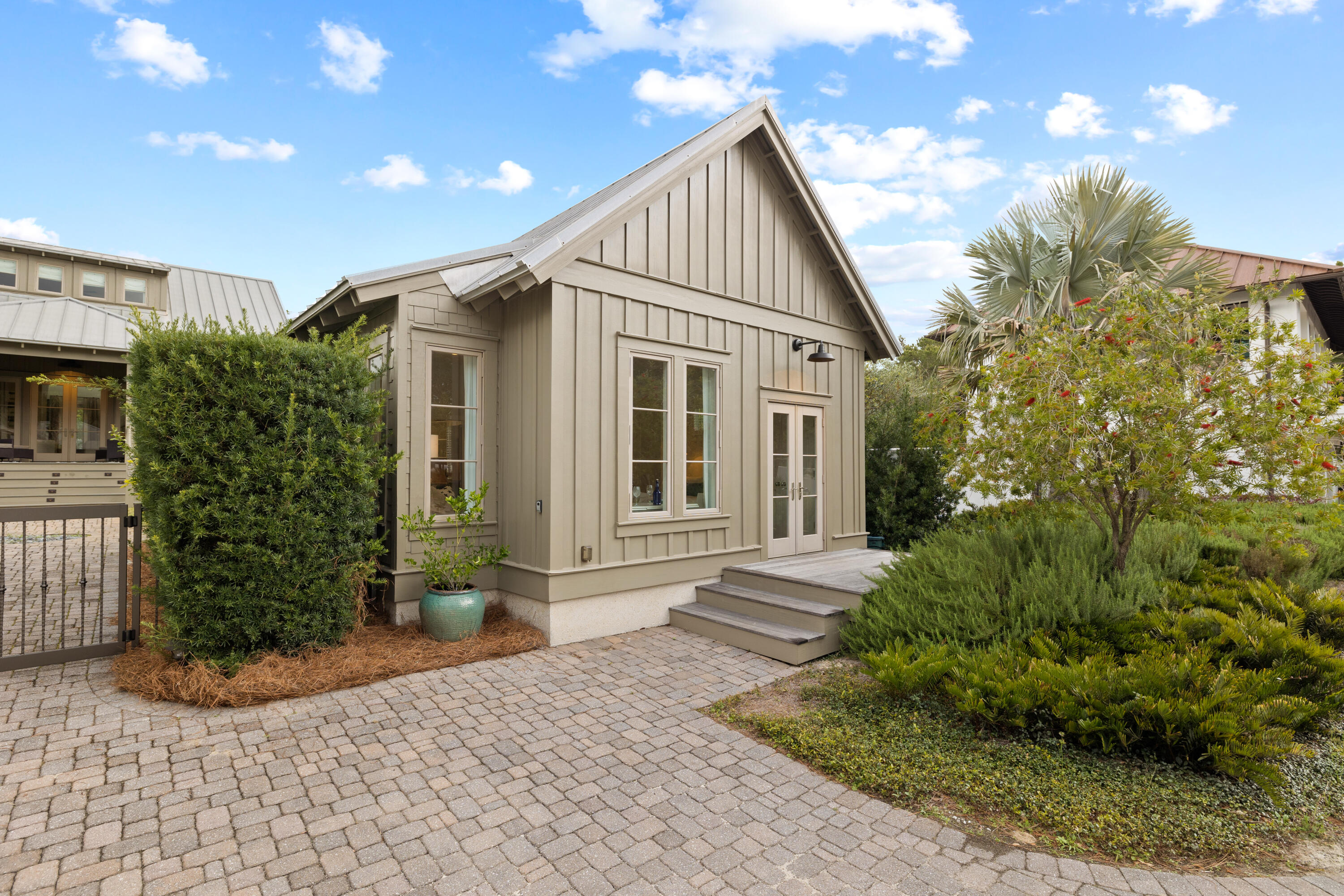 Russell S/D - Residential