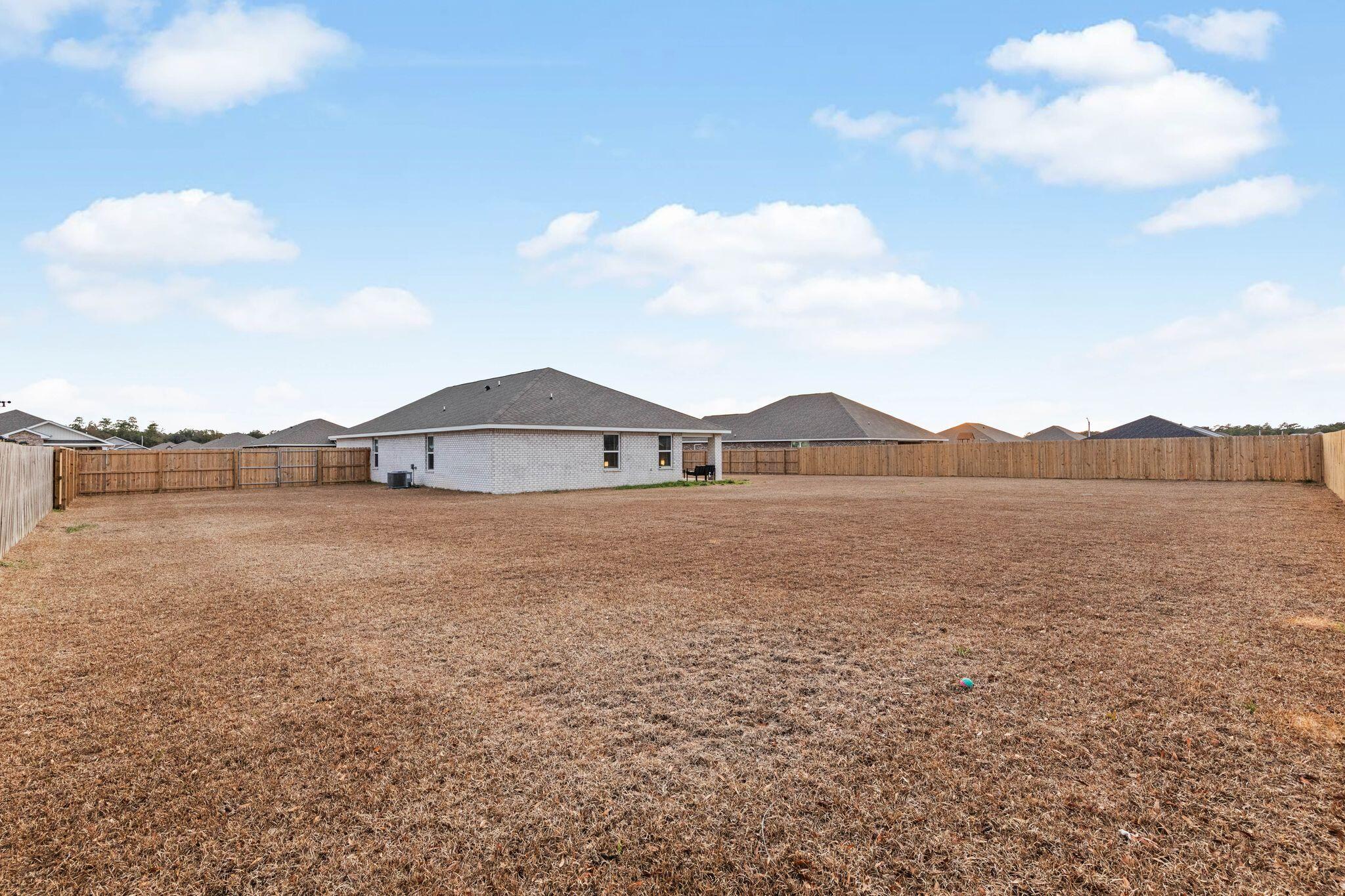 PLANTATION WOODS - Residential Lease