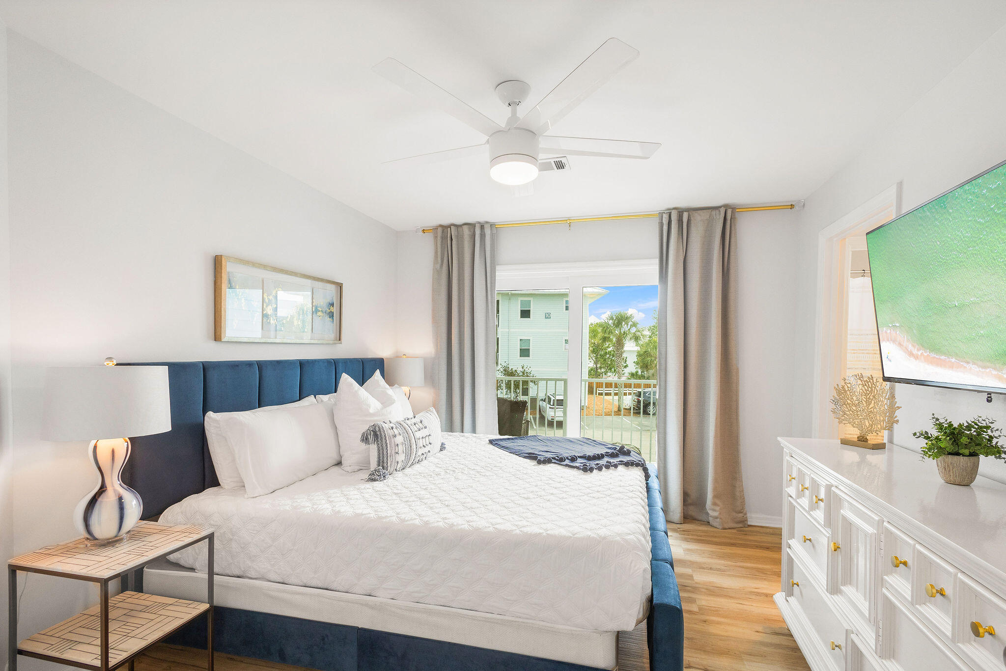 BEACHSIDE VILLAS CONDO - Residential