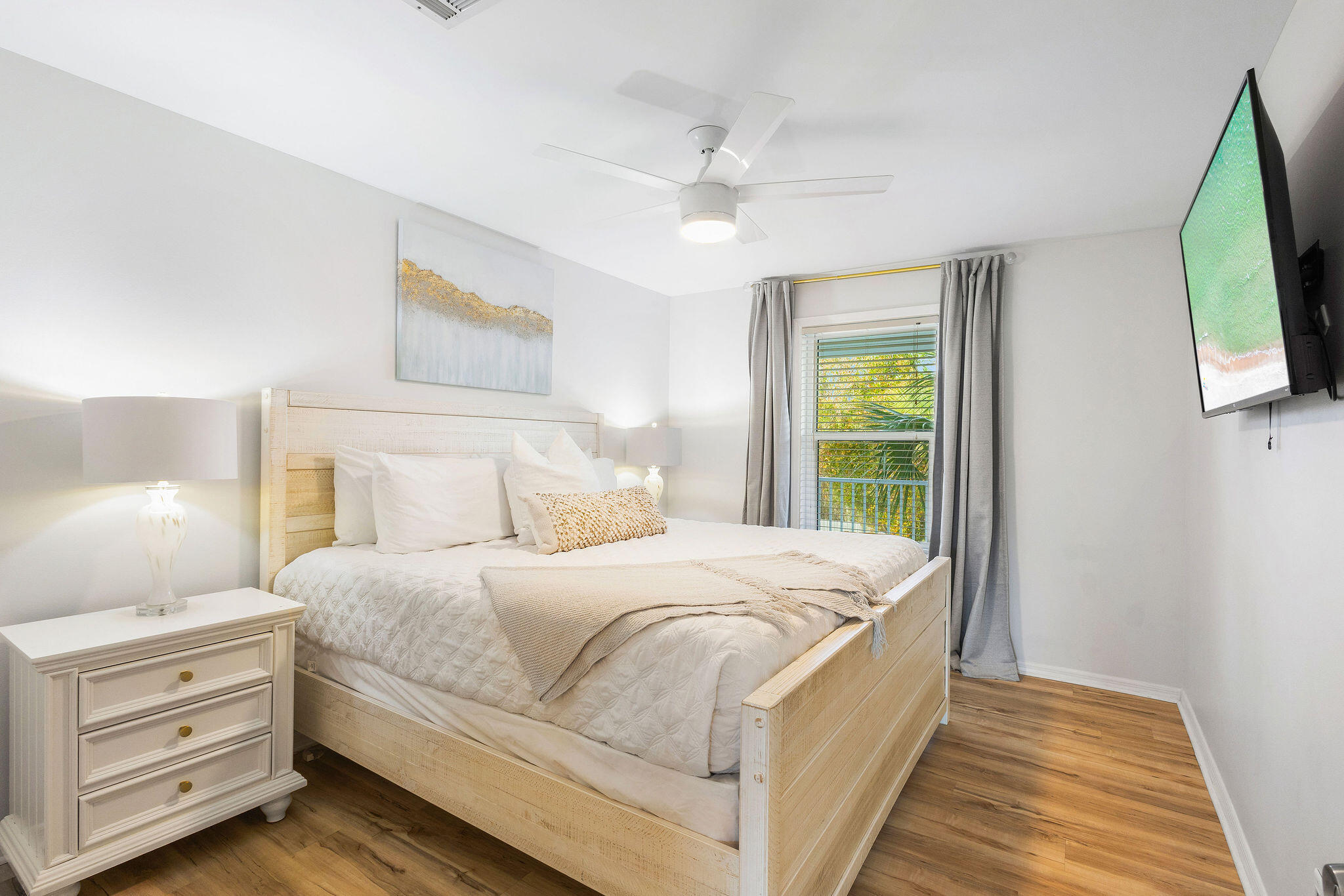 BEACHSIDE VILLAS CONDO - Residential