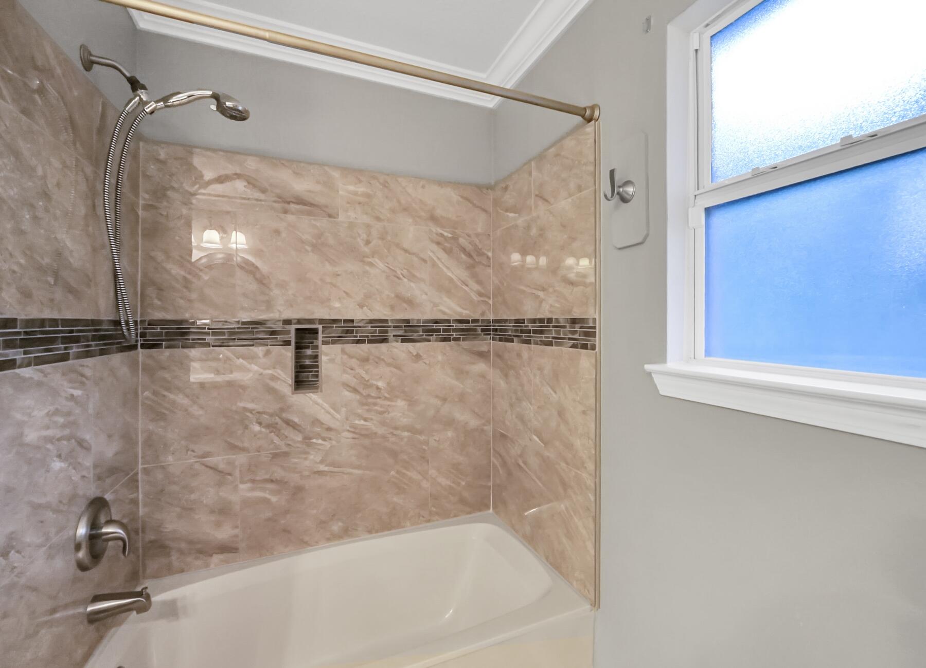 Silver Oaks, Phase II - Residential Lease