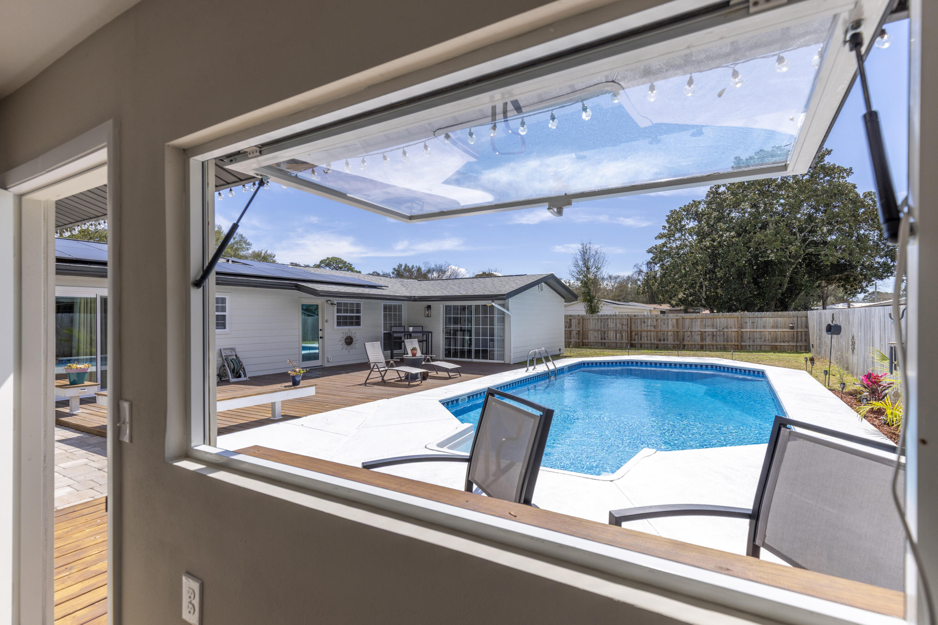 Port Dixie - Residential