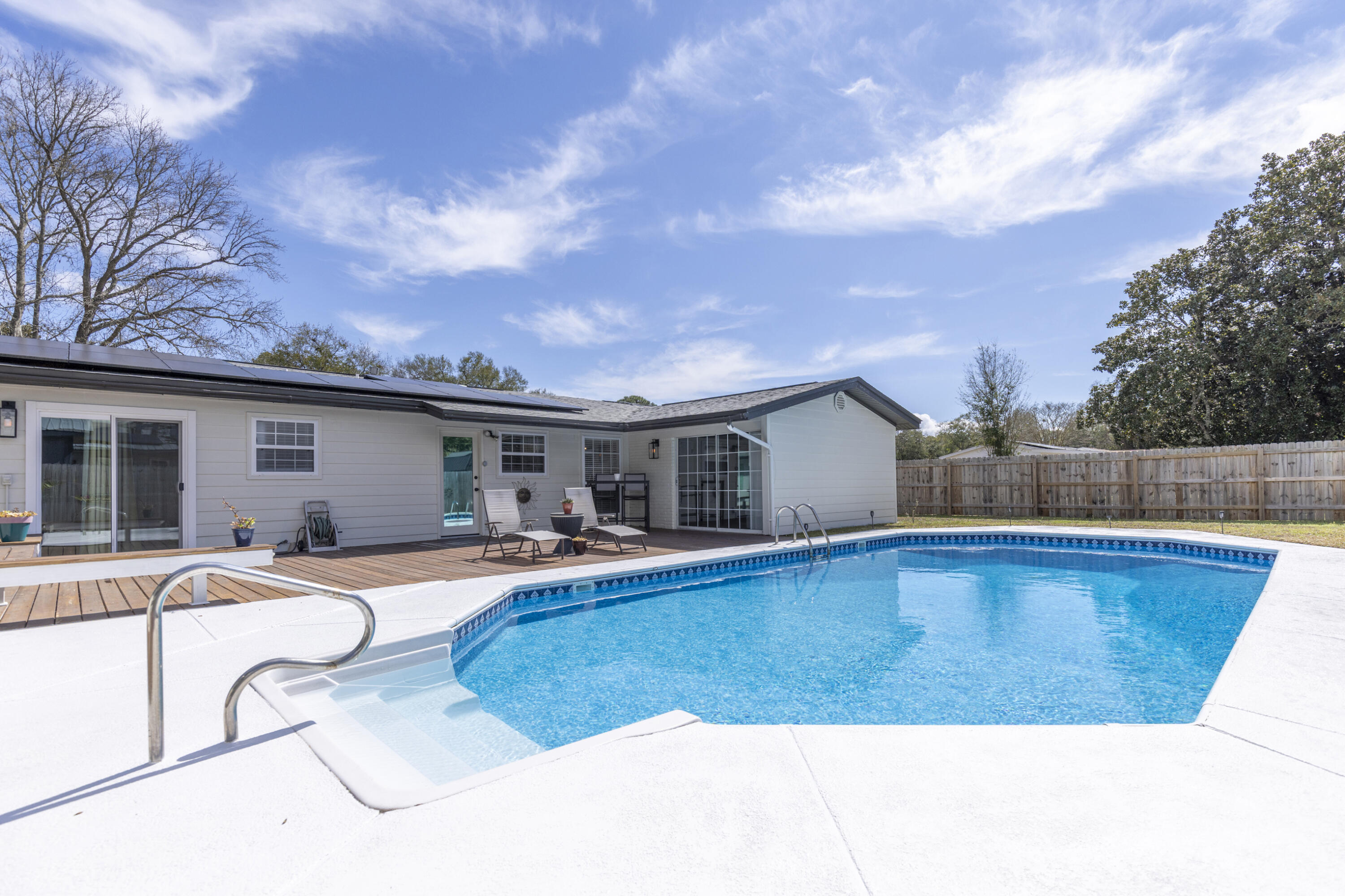 Port Dixie - Residential