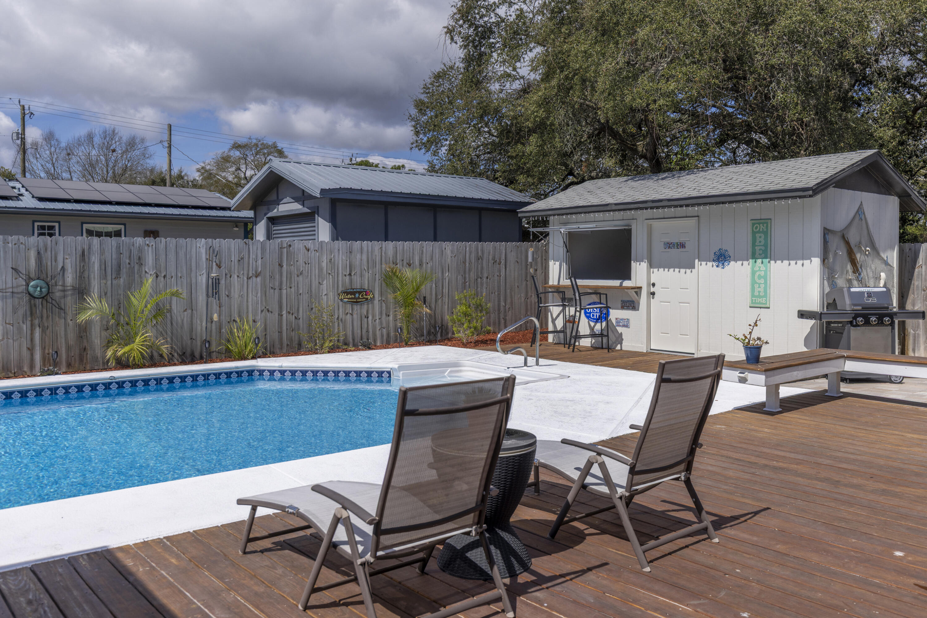 Port Dixie - Residential