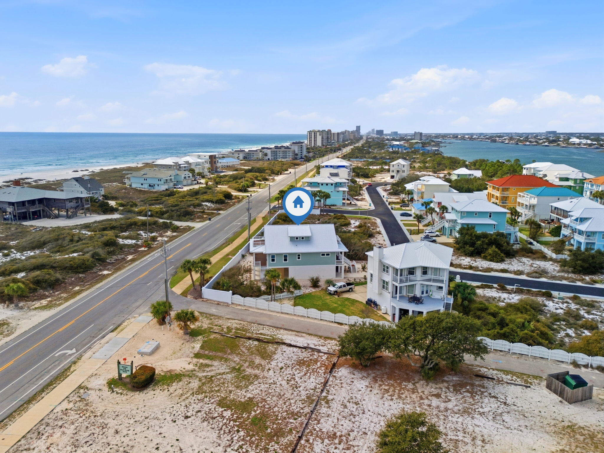 PARASOL WEST - Residential