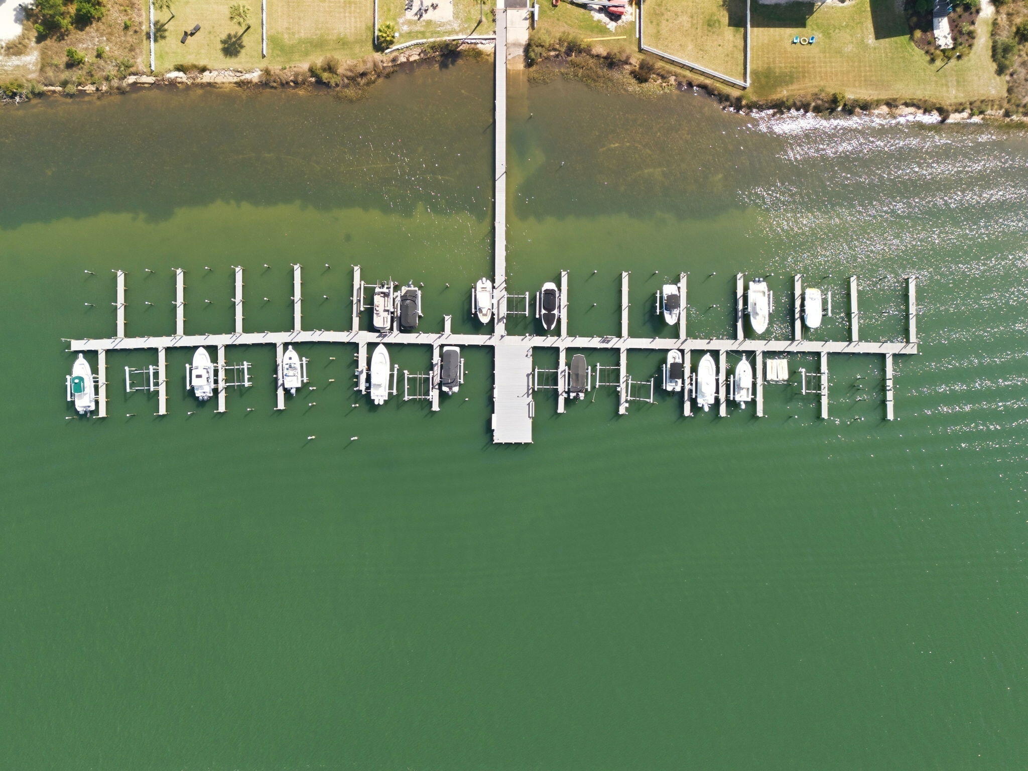 PARASOL WEST - Residential