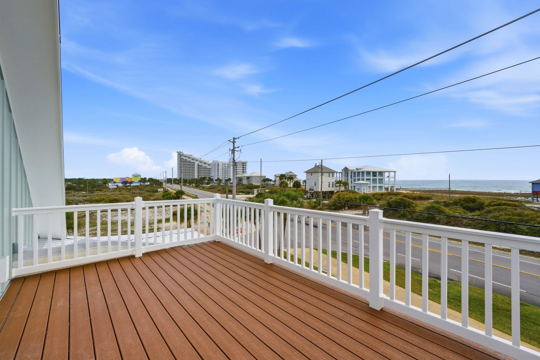 PARASOL WEST - Residential