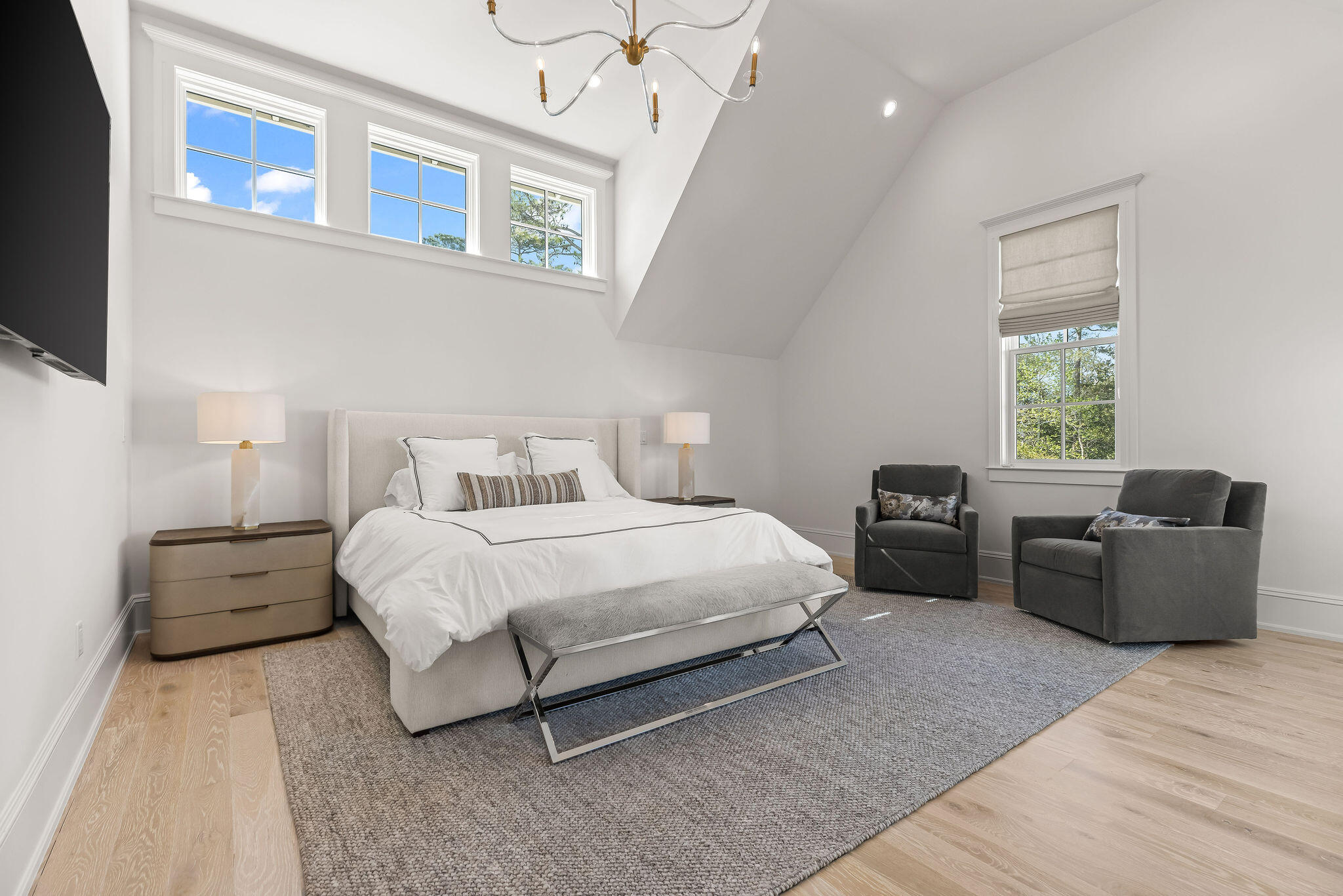 CHURCHILL OAKS - Residential