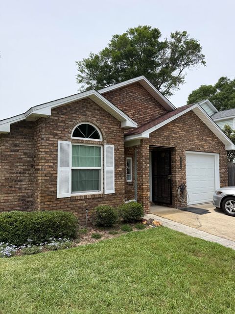 2221 Monahan Court Fort Walton Beach FL 32547