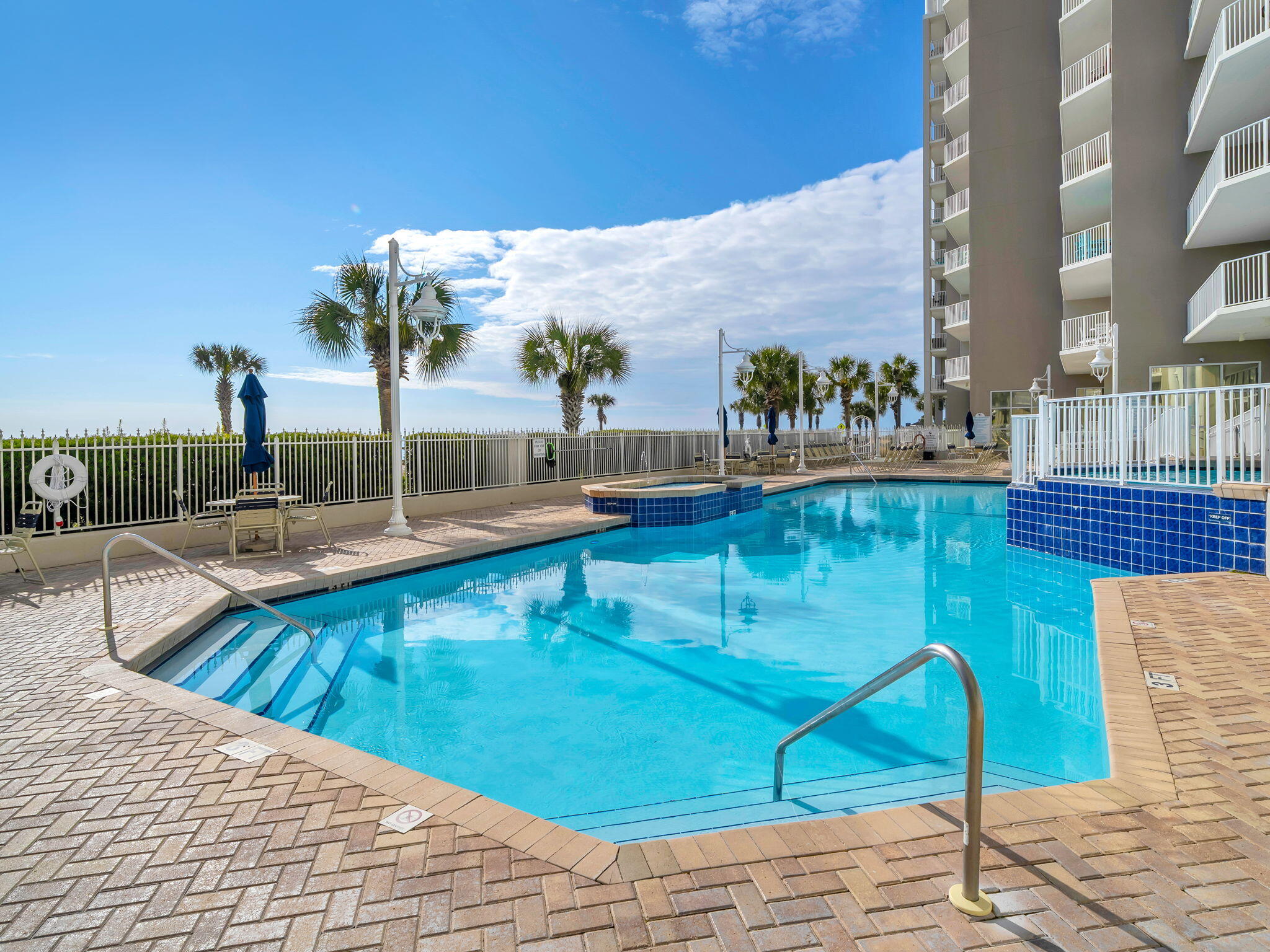 MAJESTIC SUN - Residential