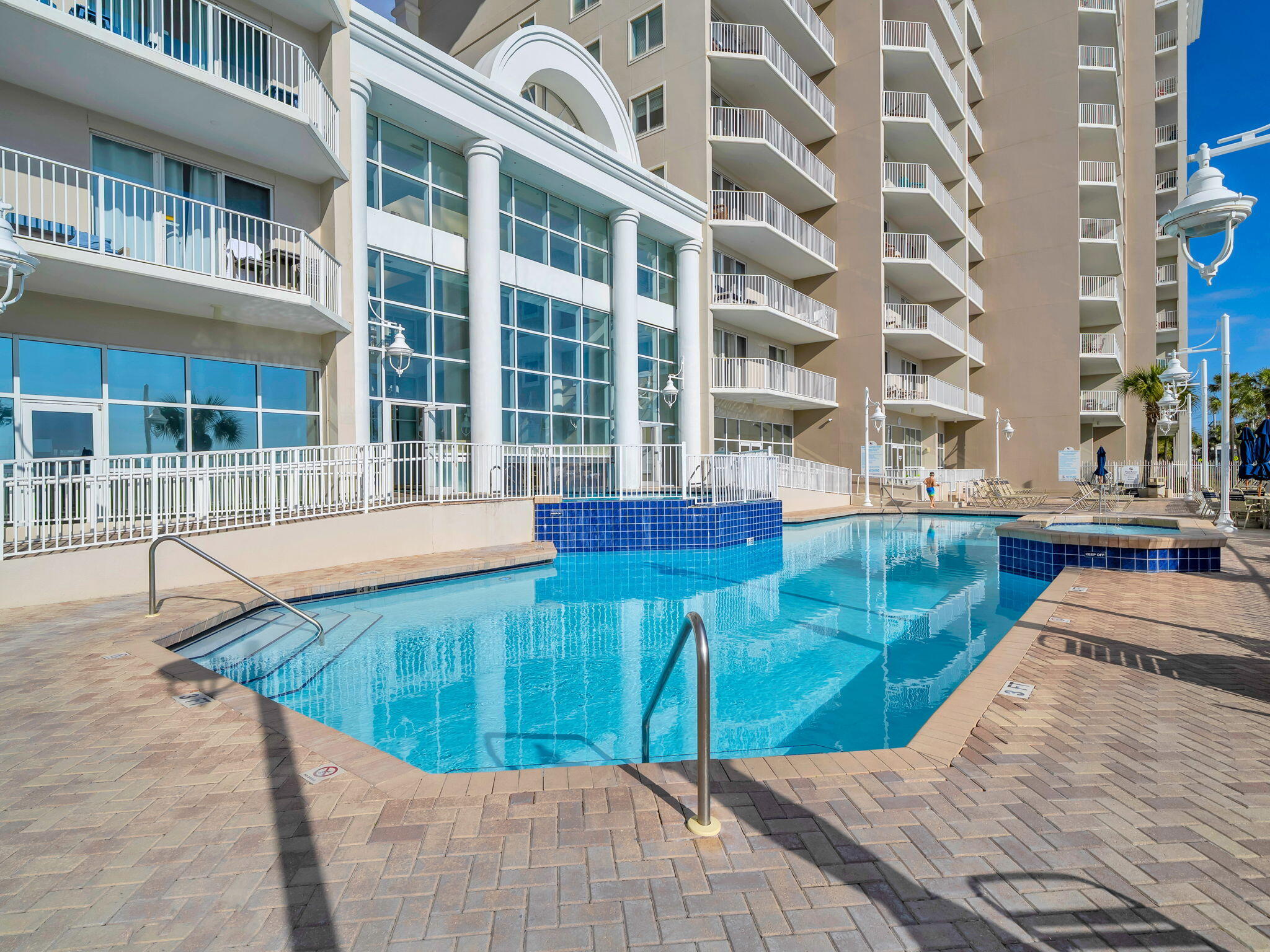 MAJESTIC SUN - Residential