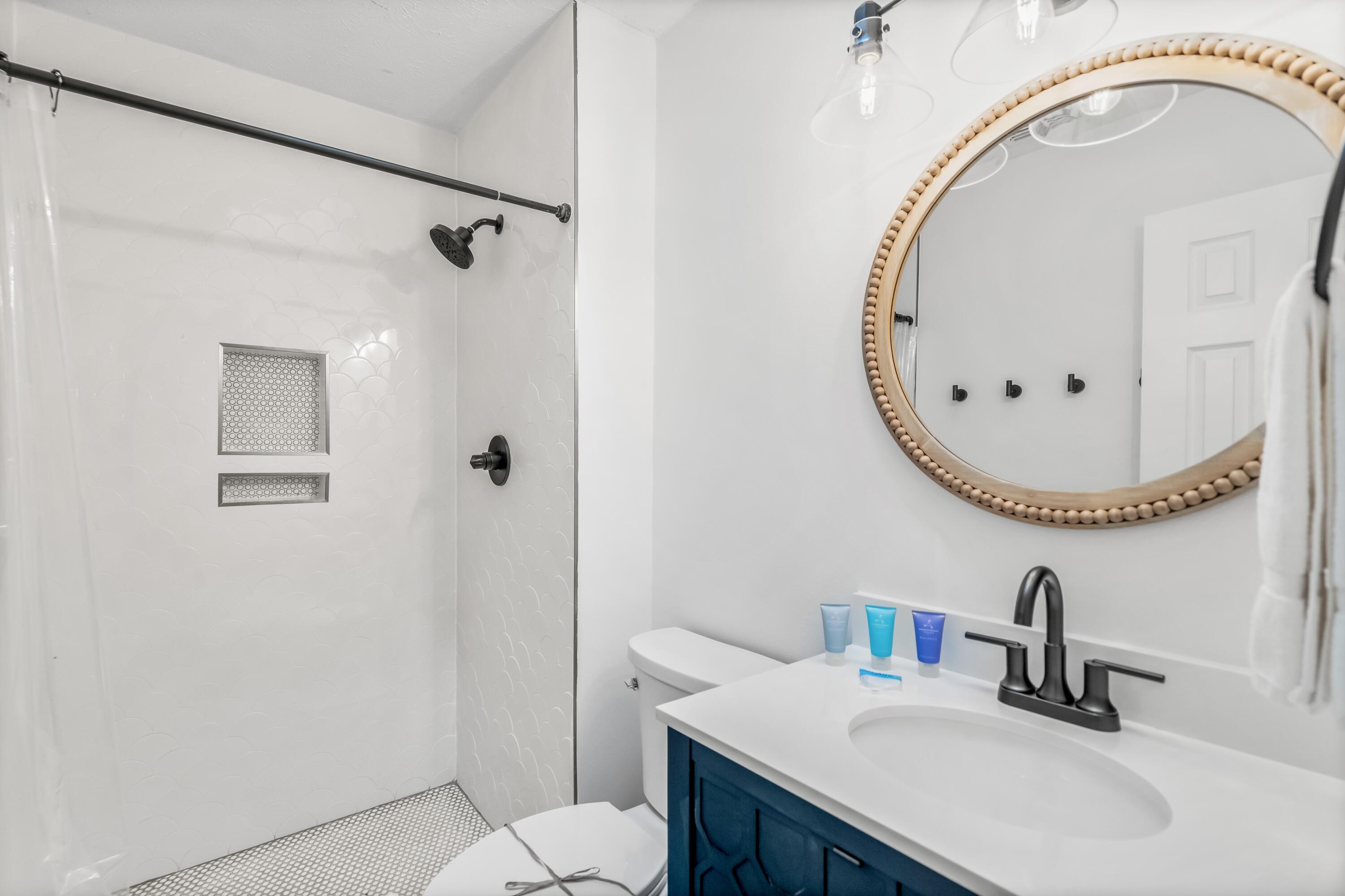 SEAGROVE SHORES 4TH ADD - Residential