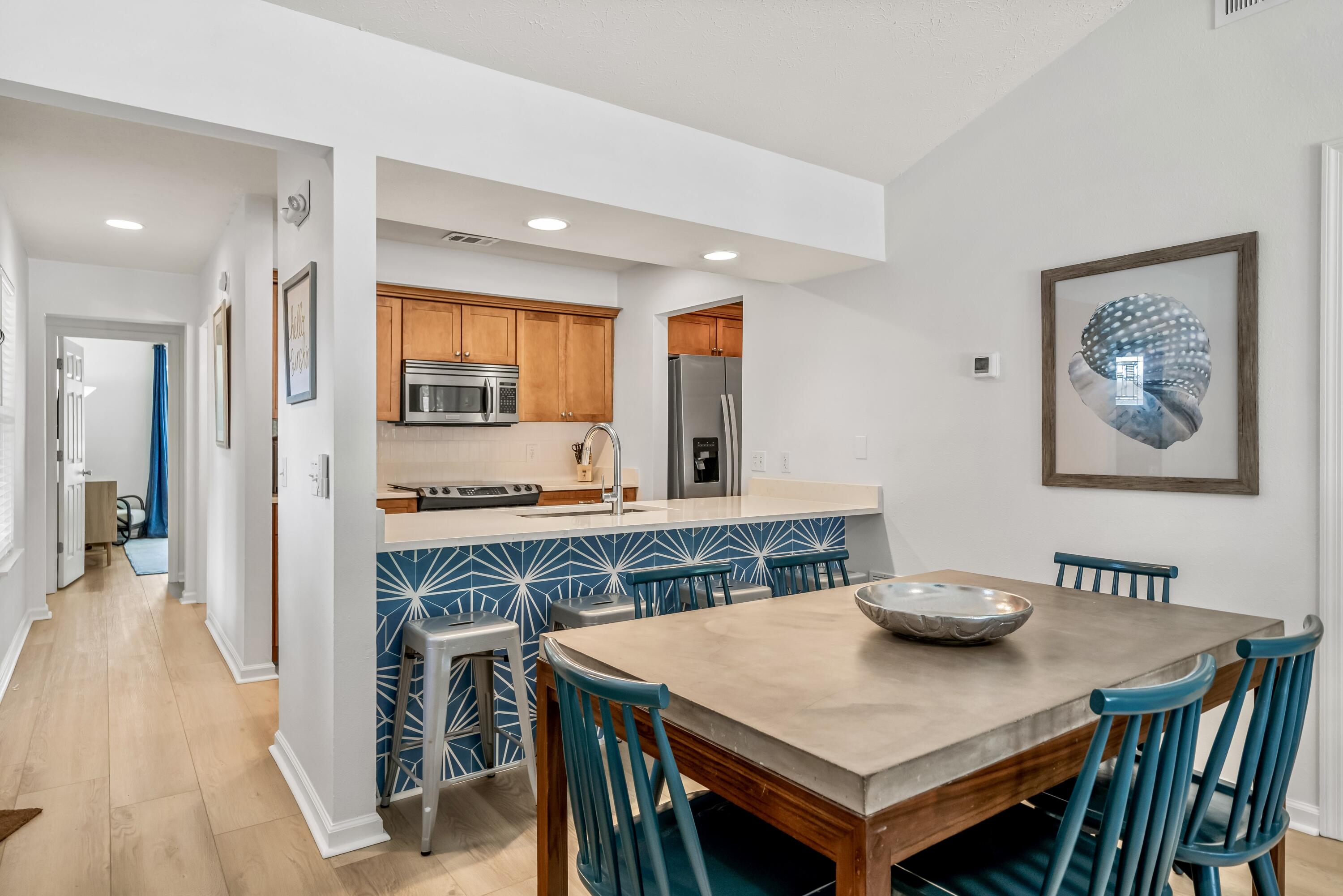 SEAGROVE SHORES 4TH ADD - Residential