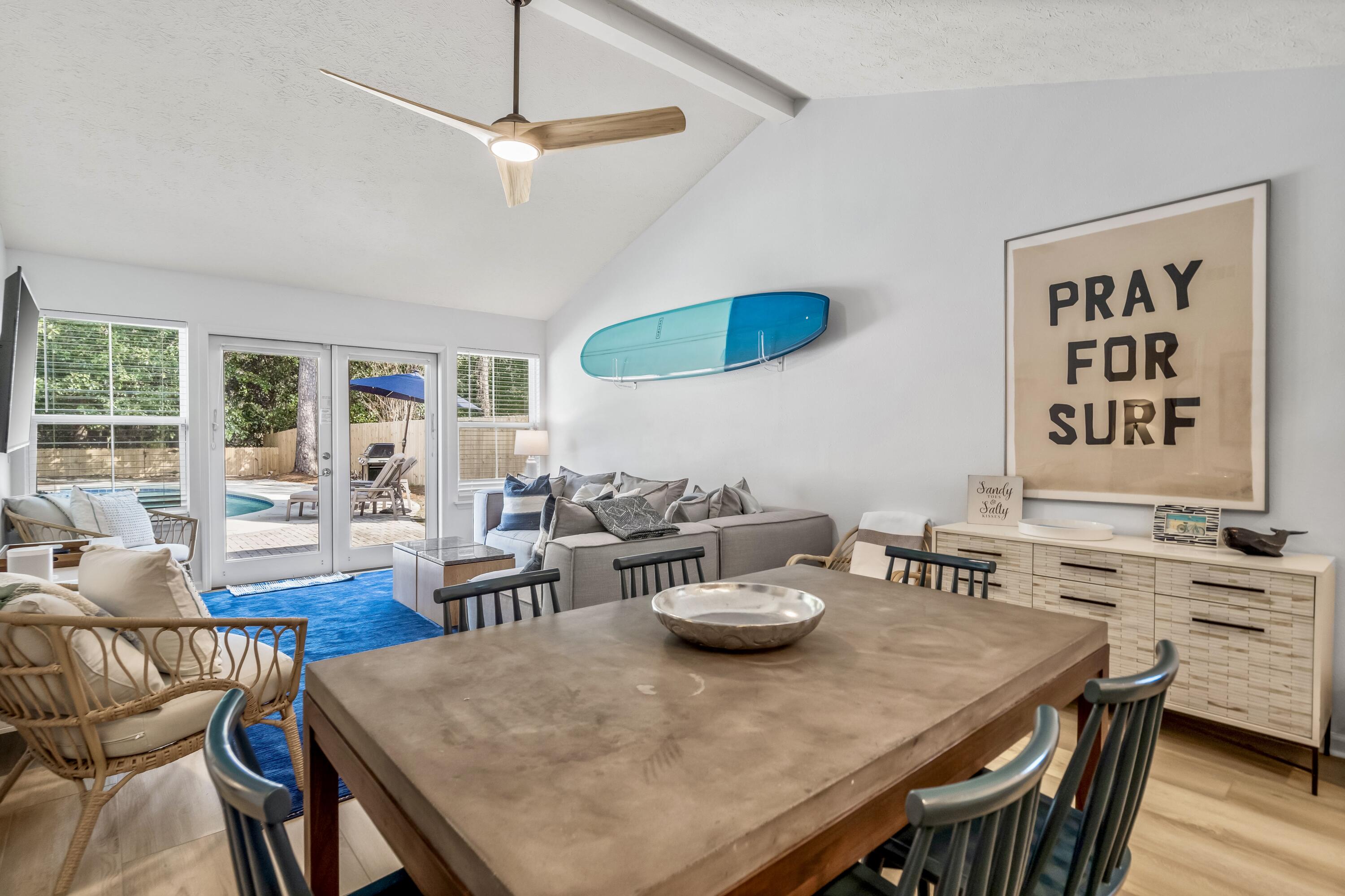 SEAGROVE SHORES 4TH ADD - Residential