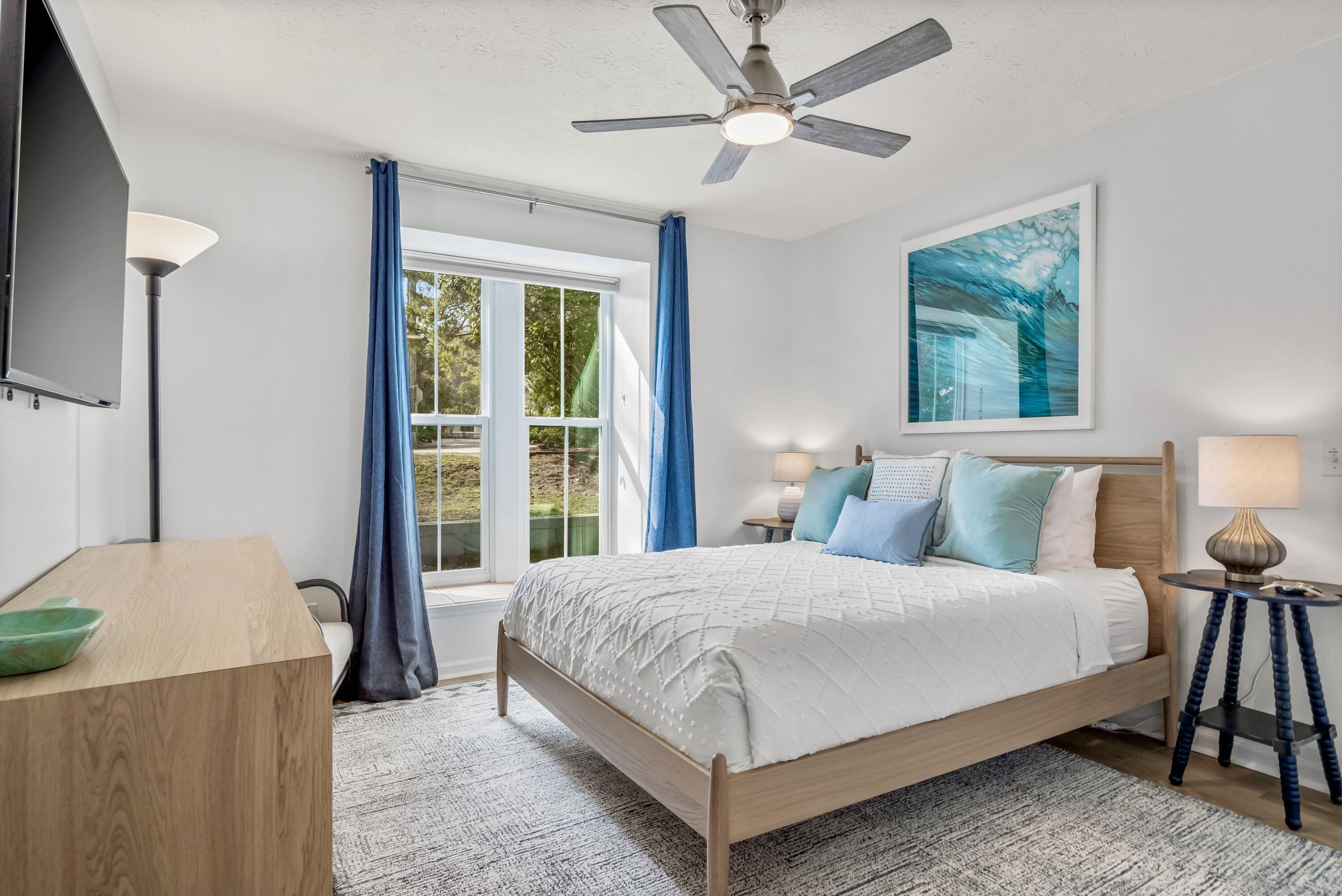 SEAGROVE SHORES 4TH ADD - Residential