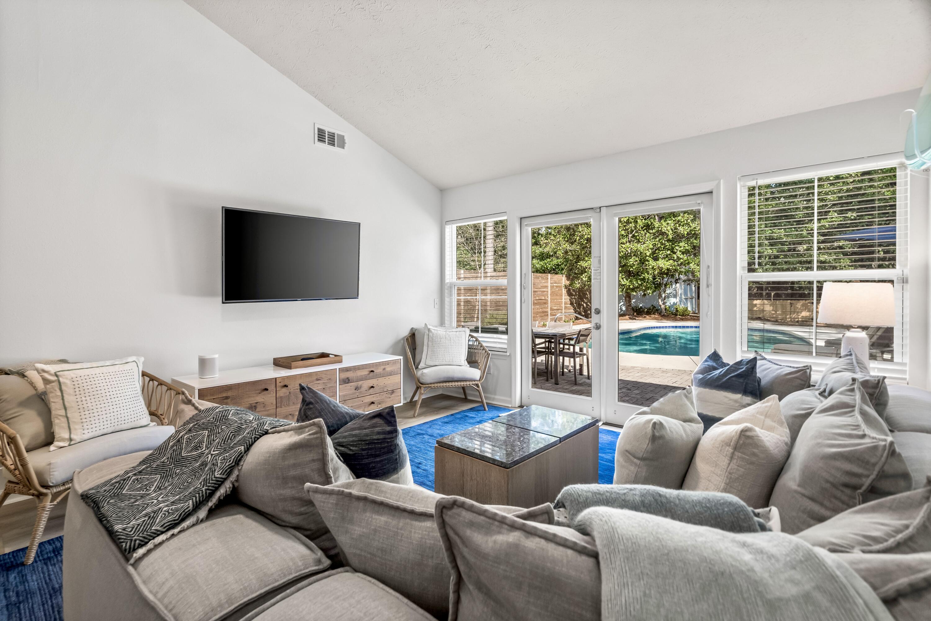 SEAGROVE SHORES 4TH ADD - Residential