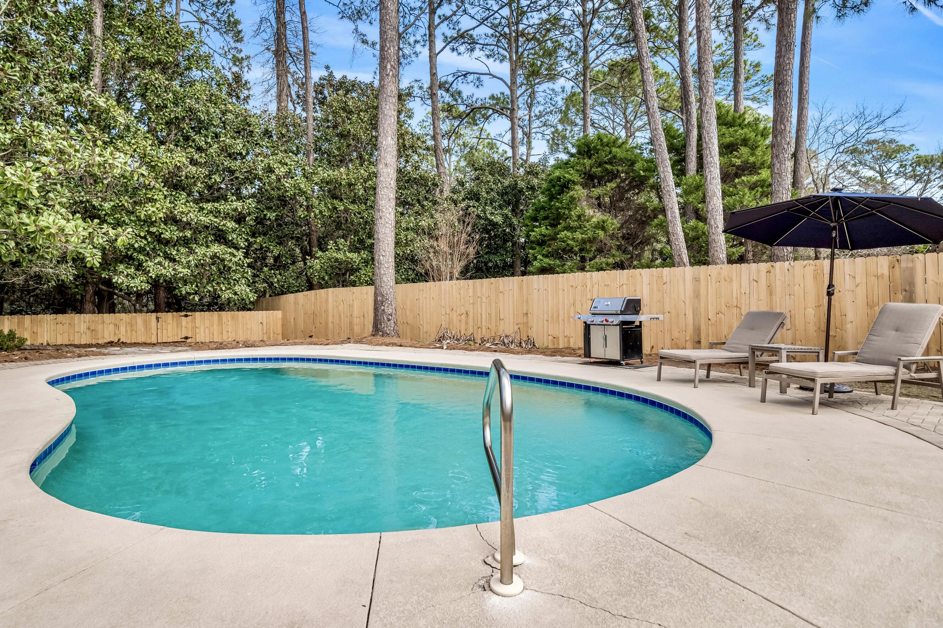 SEAGROVE SHORES 4TH ADD - Residential