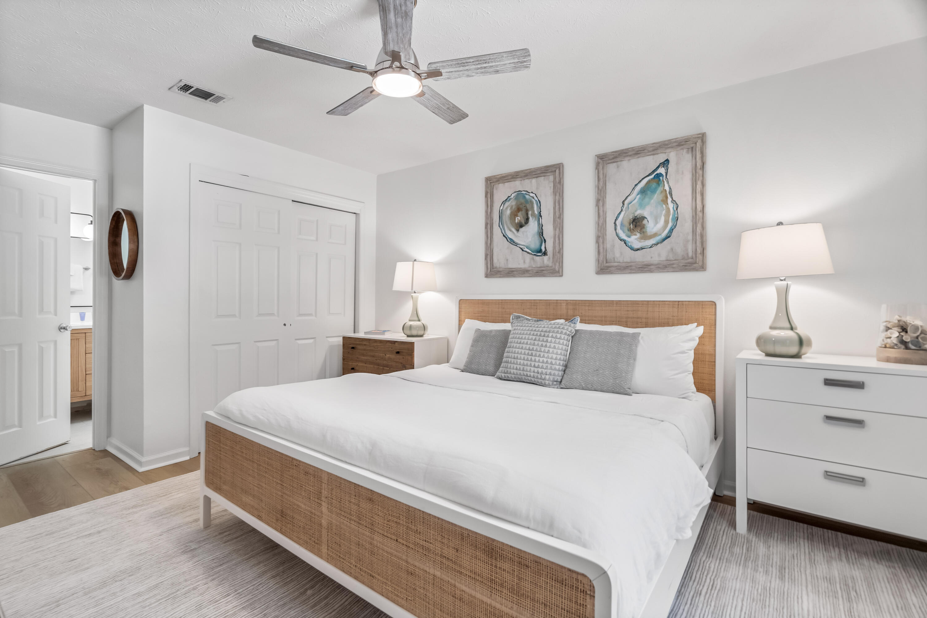 SEAGROVE SHORES 4TH ADD - Residential