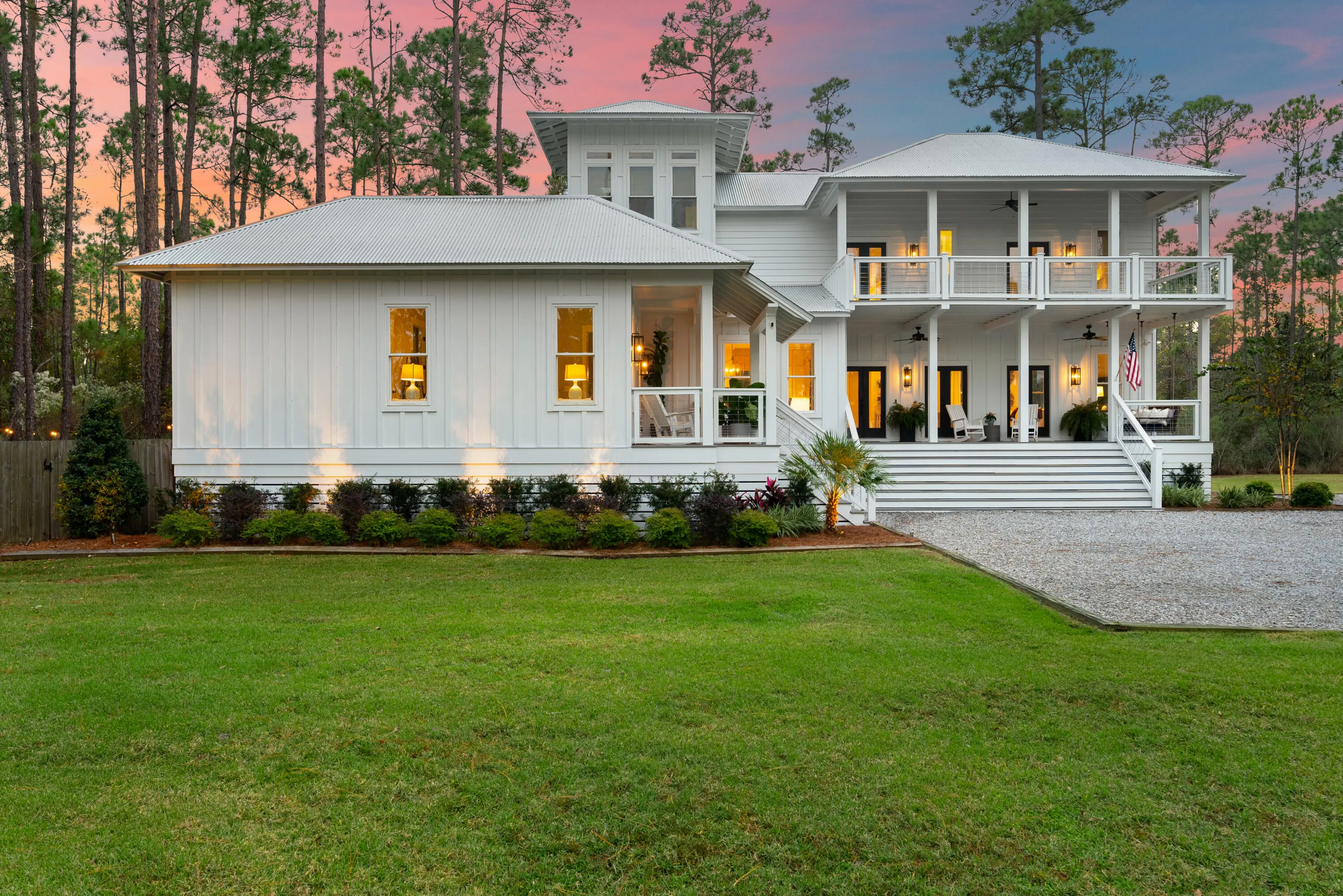 Tucked away on a quiet cul-de-sac, this beautiful coastal home offers – image 1