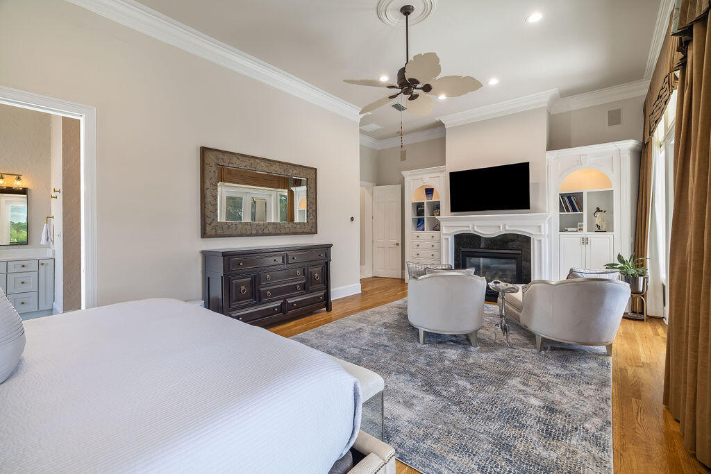 BURNT PINE - Residential