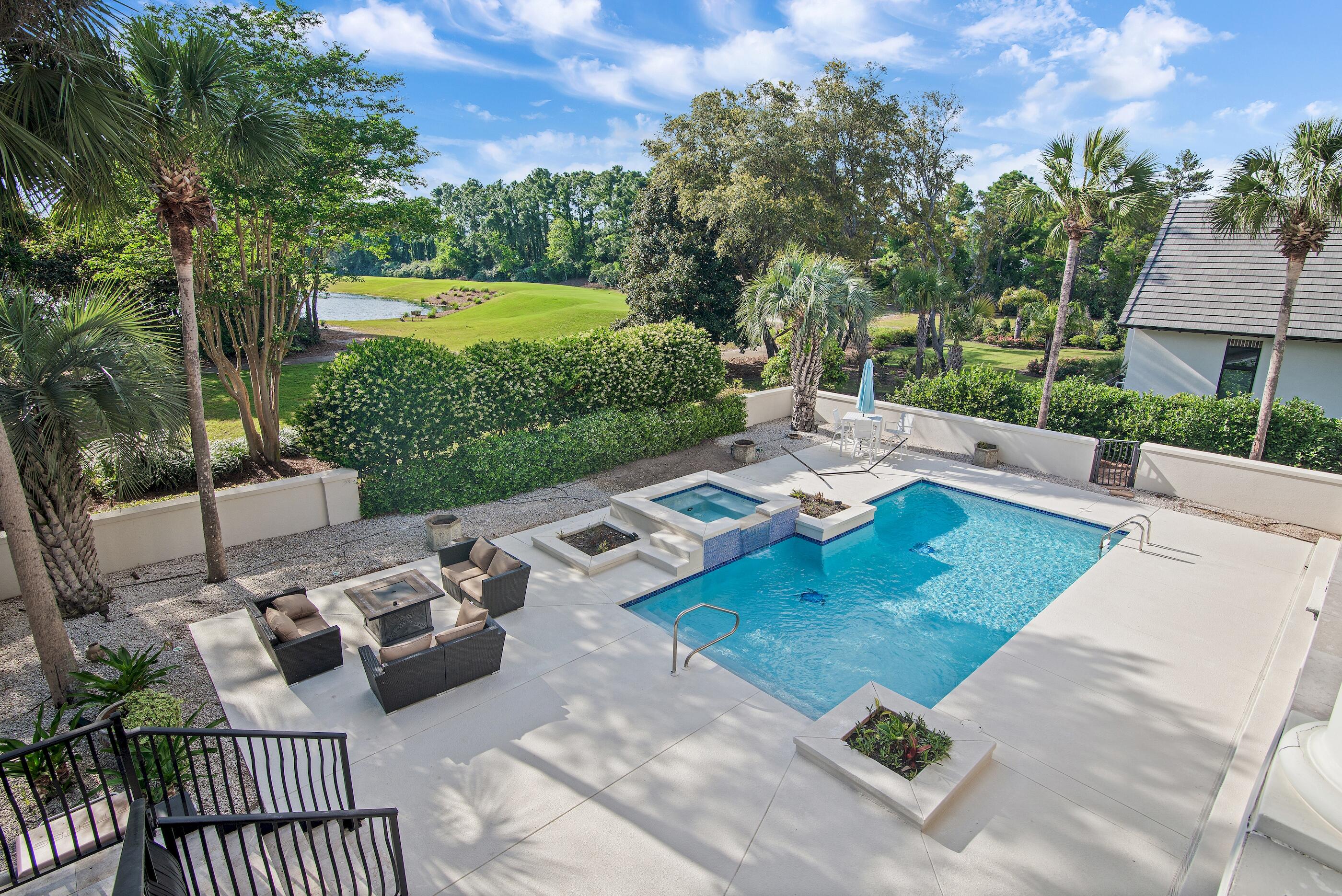 BURNT PINE - Residential