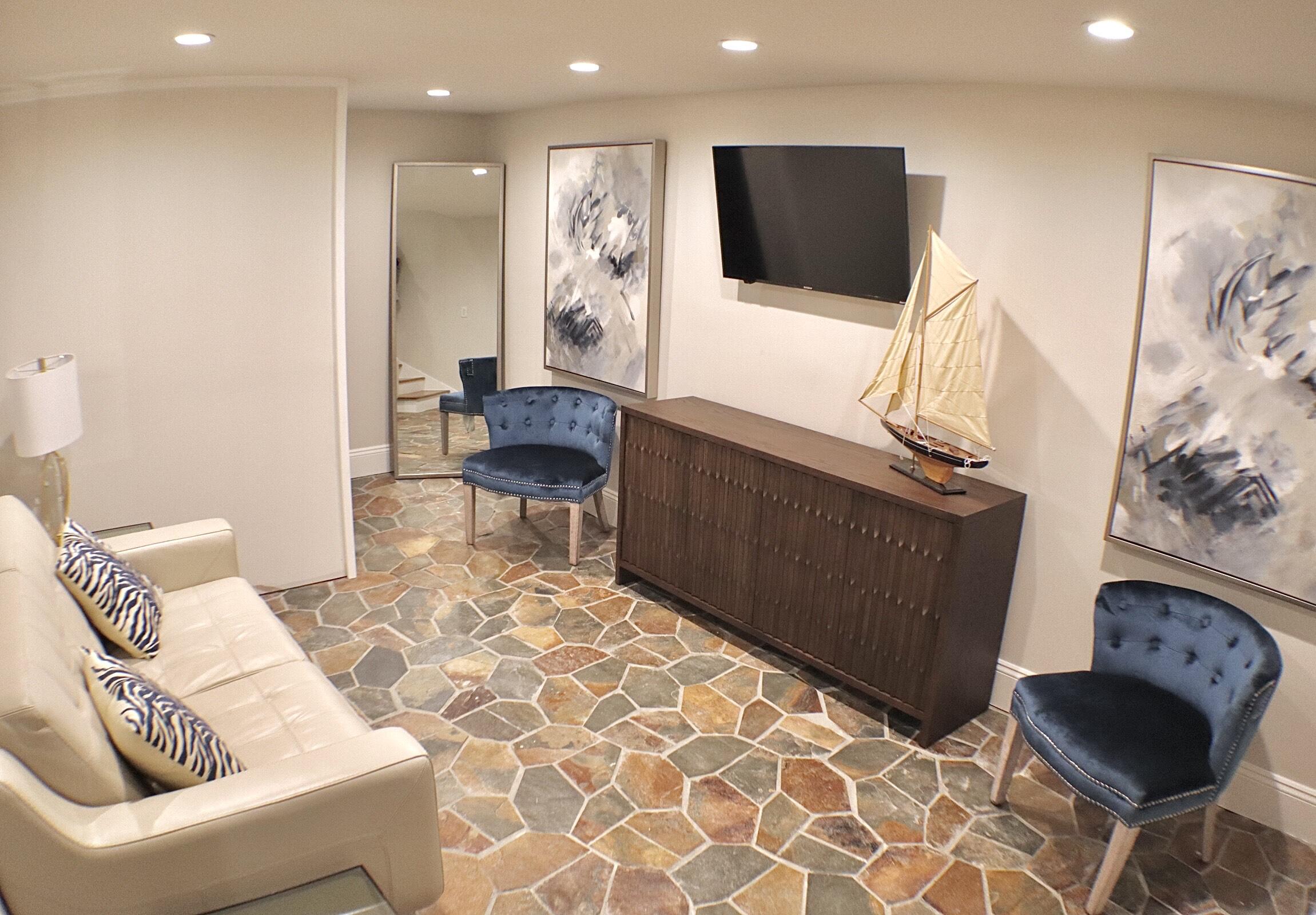 BURNT PINE - Residential