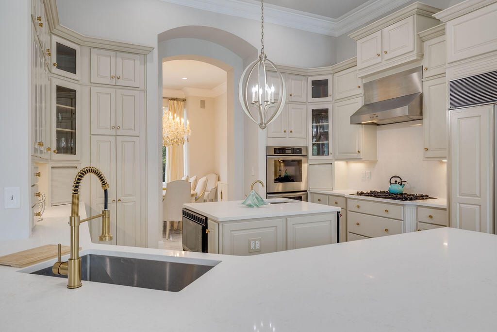 BURNT PINE - Residential