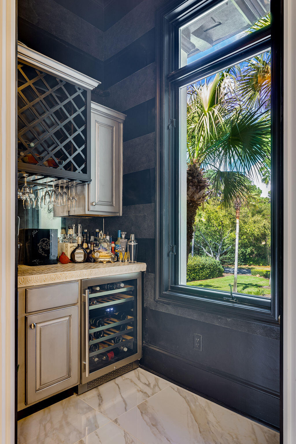 BURNT PINE - Residential