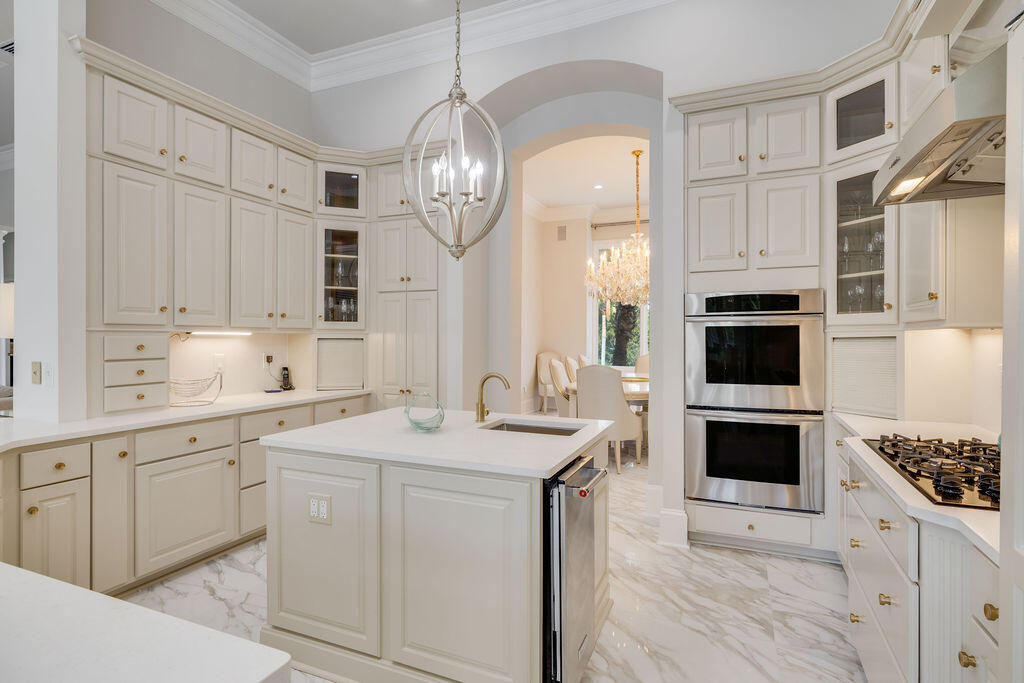 BURNT PINE - Residential