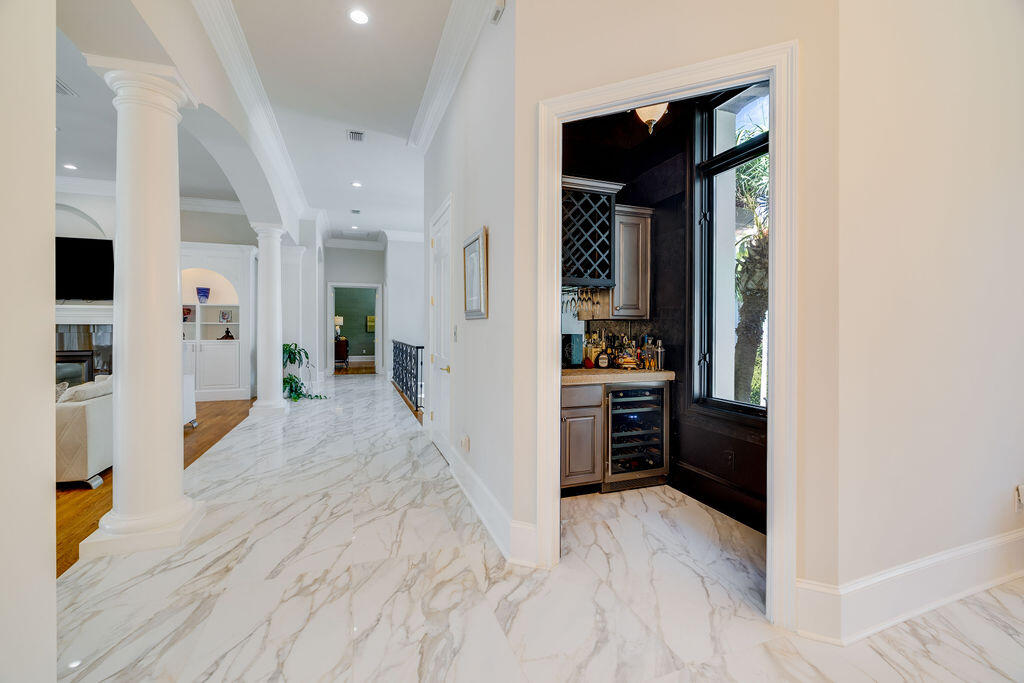 BURNT PINE - Residential