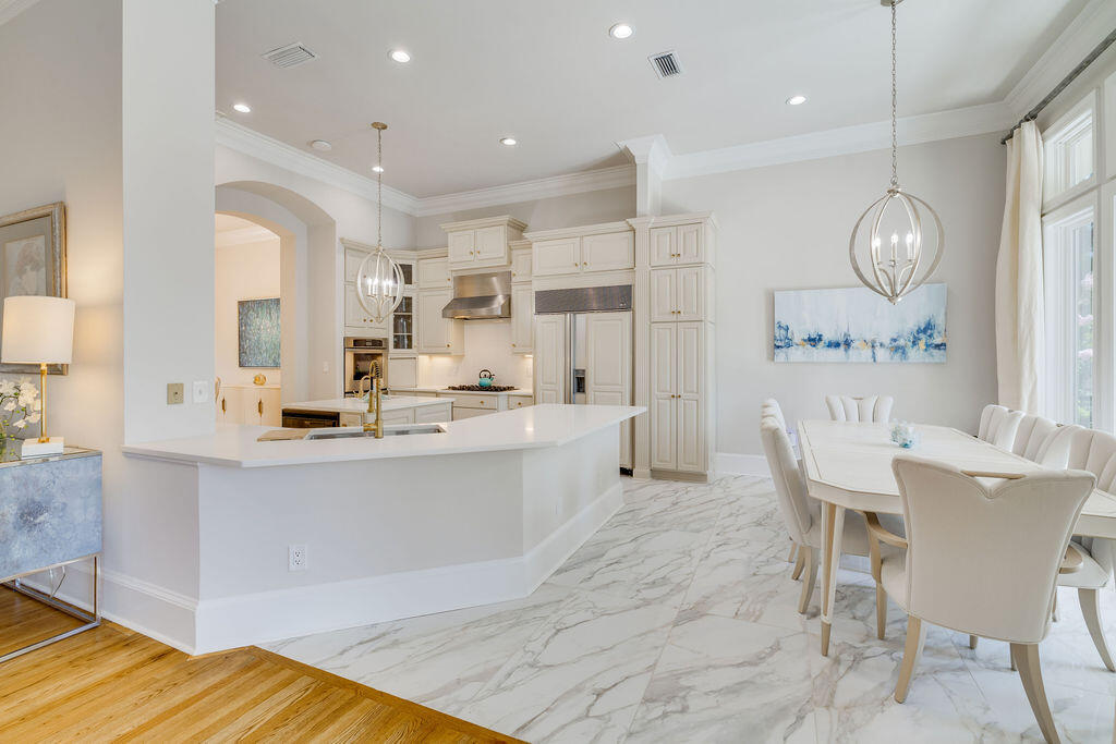 BURNT PINE - Residential