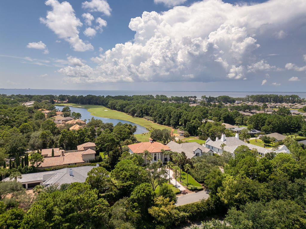 BURNT PINE - Residential