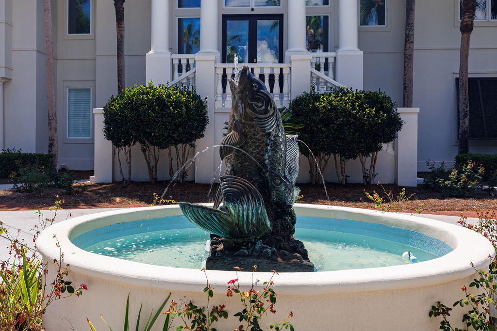 BURNT PINE - Residential