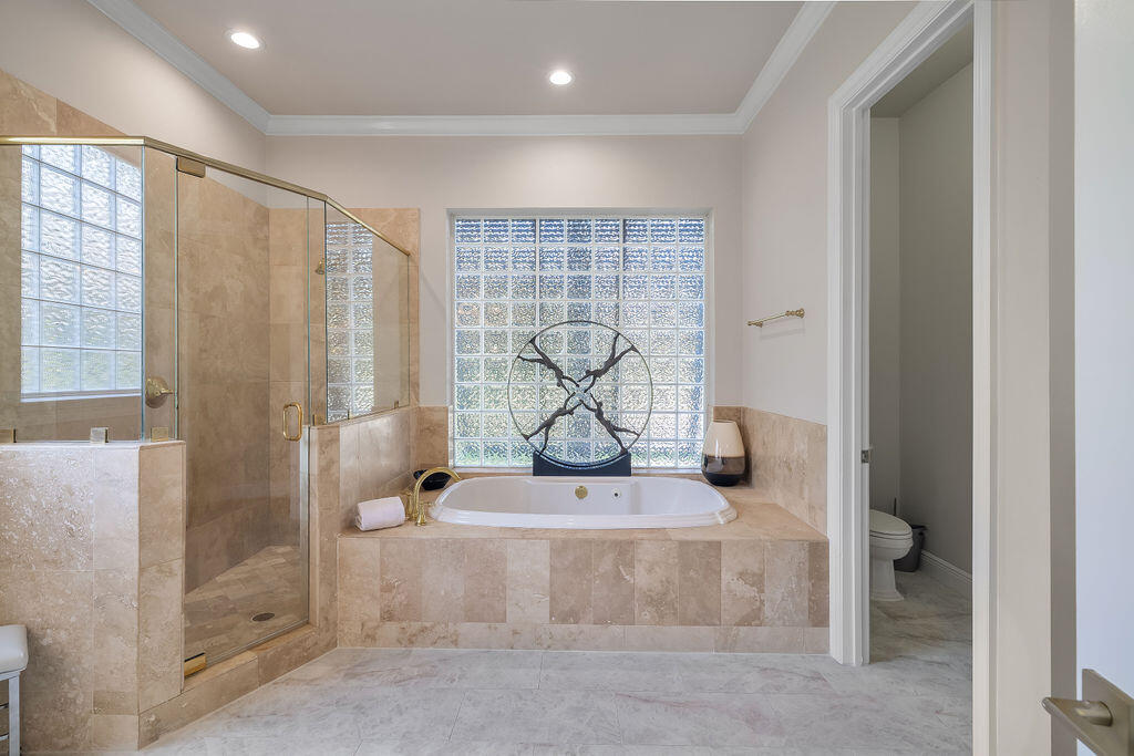 BURNT PINE - Residential