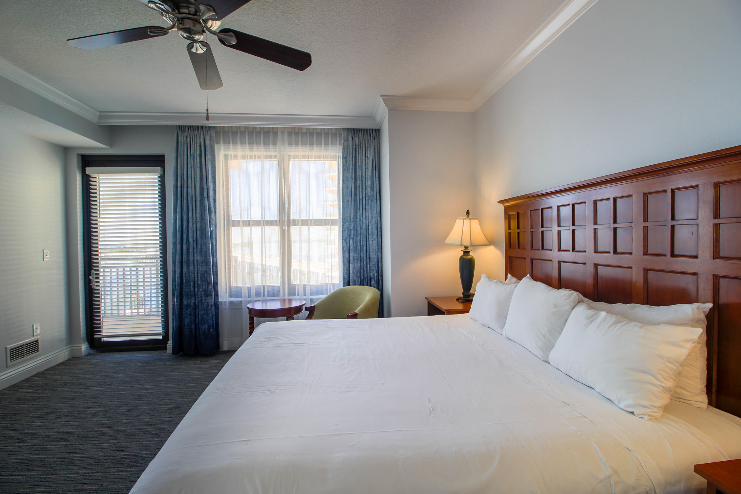 EMERALD GRANDE - Residential