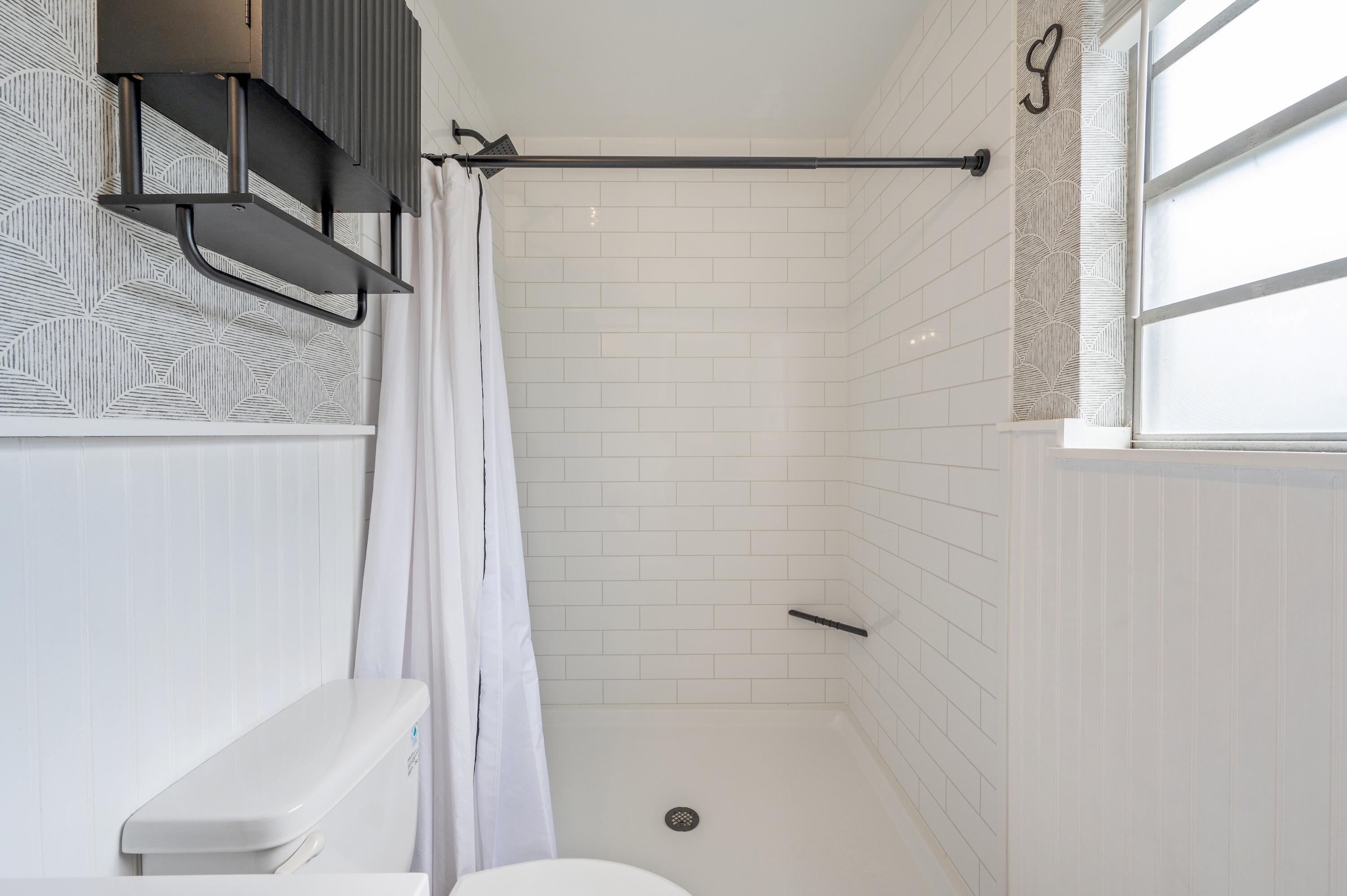 BAYOU WOODS 1ST ADDN - Residential