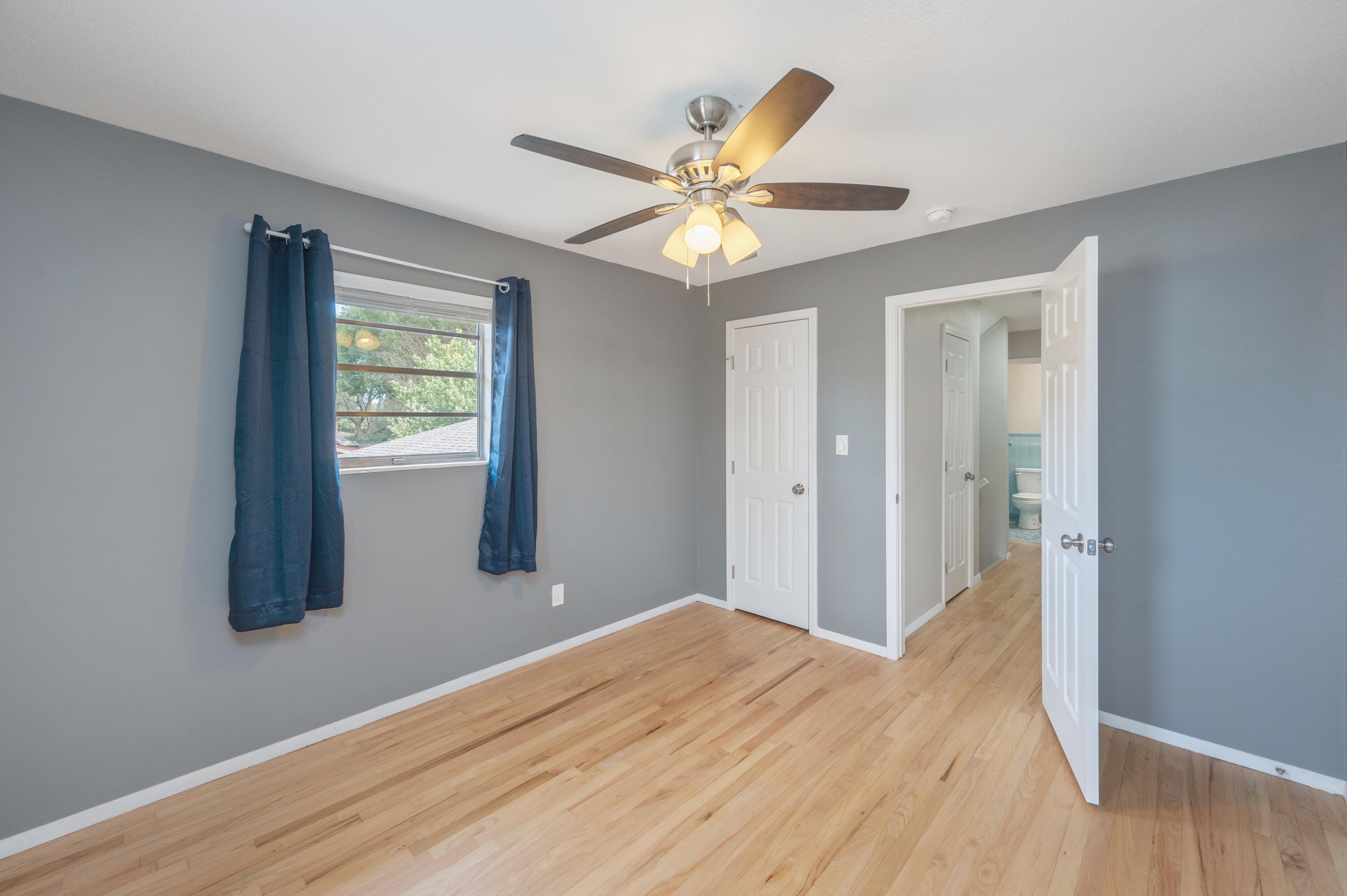 BAYOU WOODS 1ST ADDN - Residential