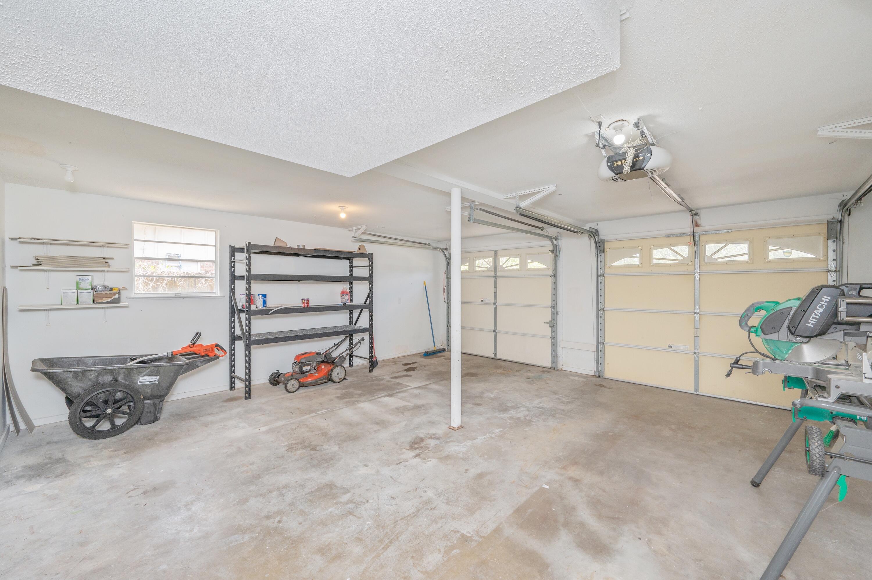 BAYOU WOODS 1ST ADDN - Residential