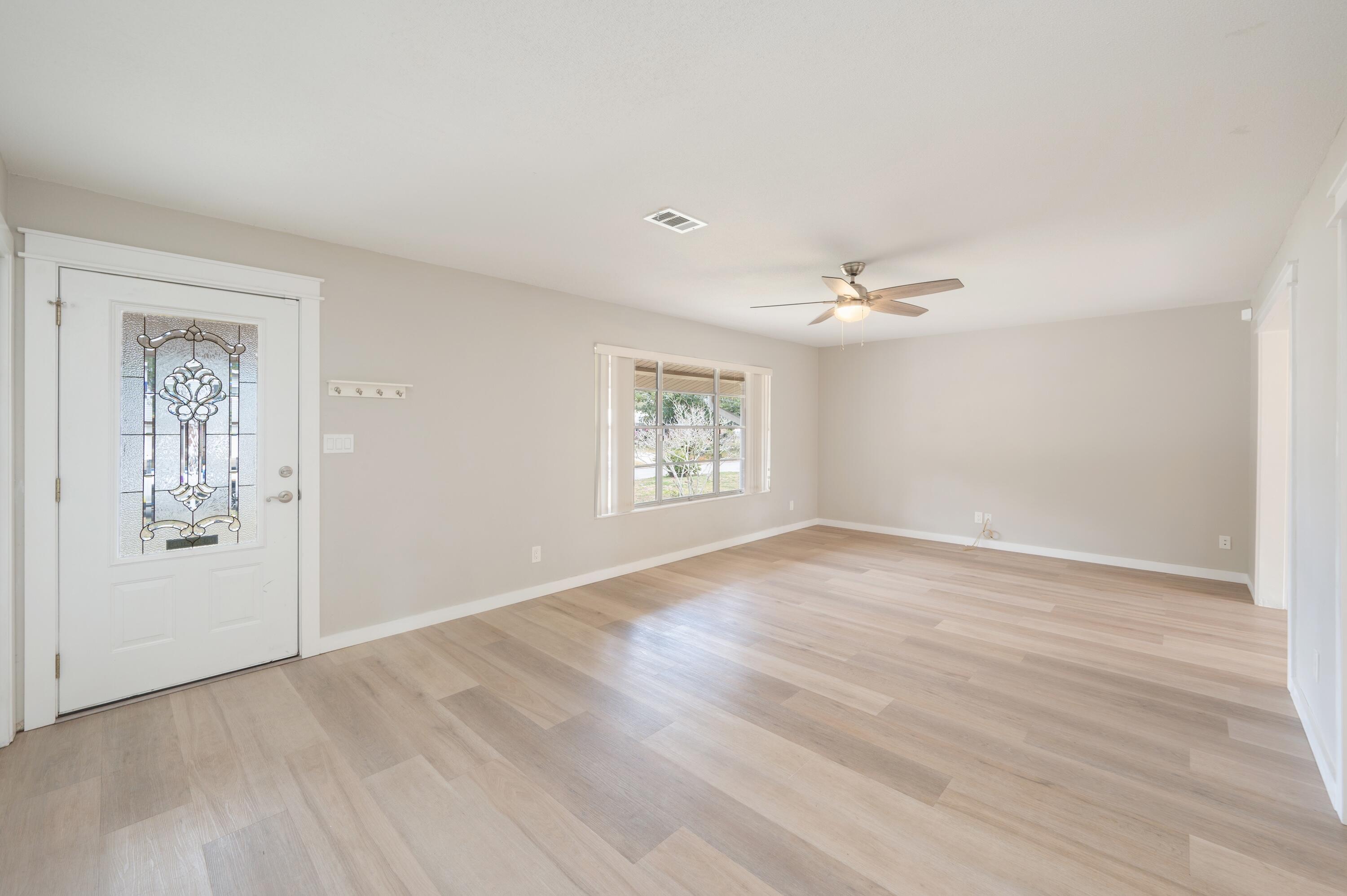 BAYOU WOODS 1ST ADDN - Residential