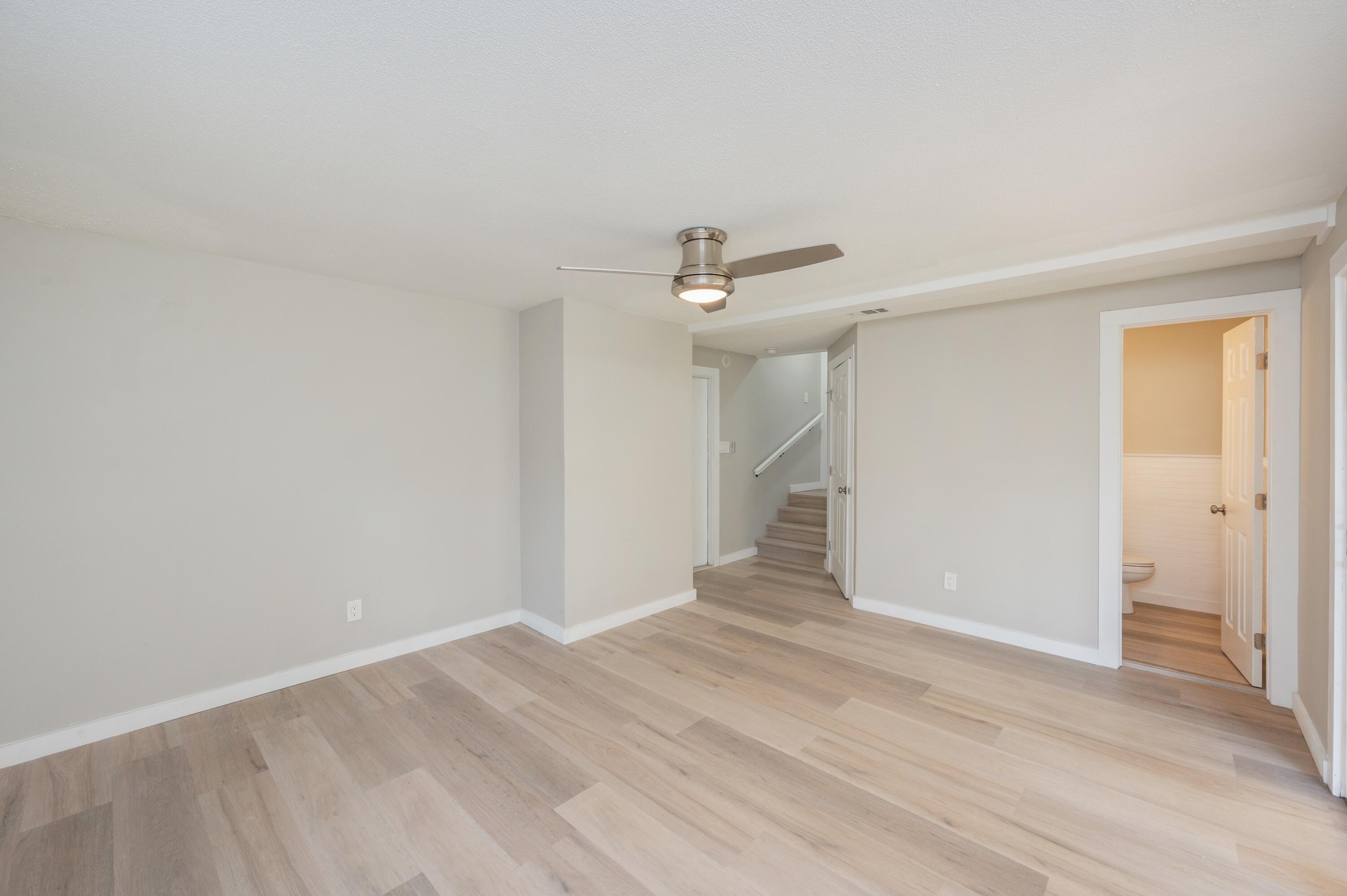 BAYOU WOODS 1ST ADDN - Residential