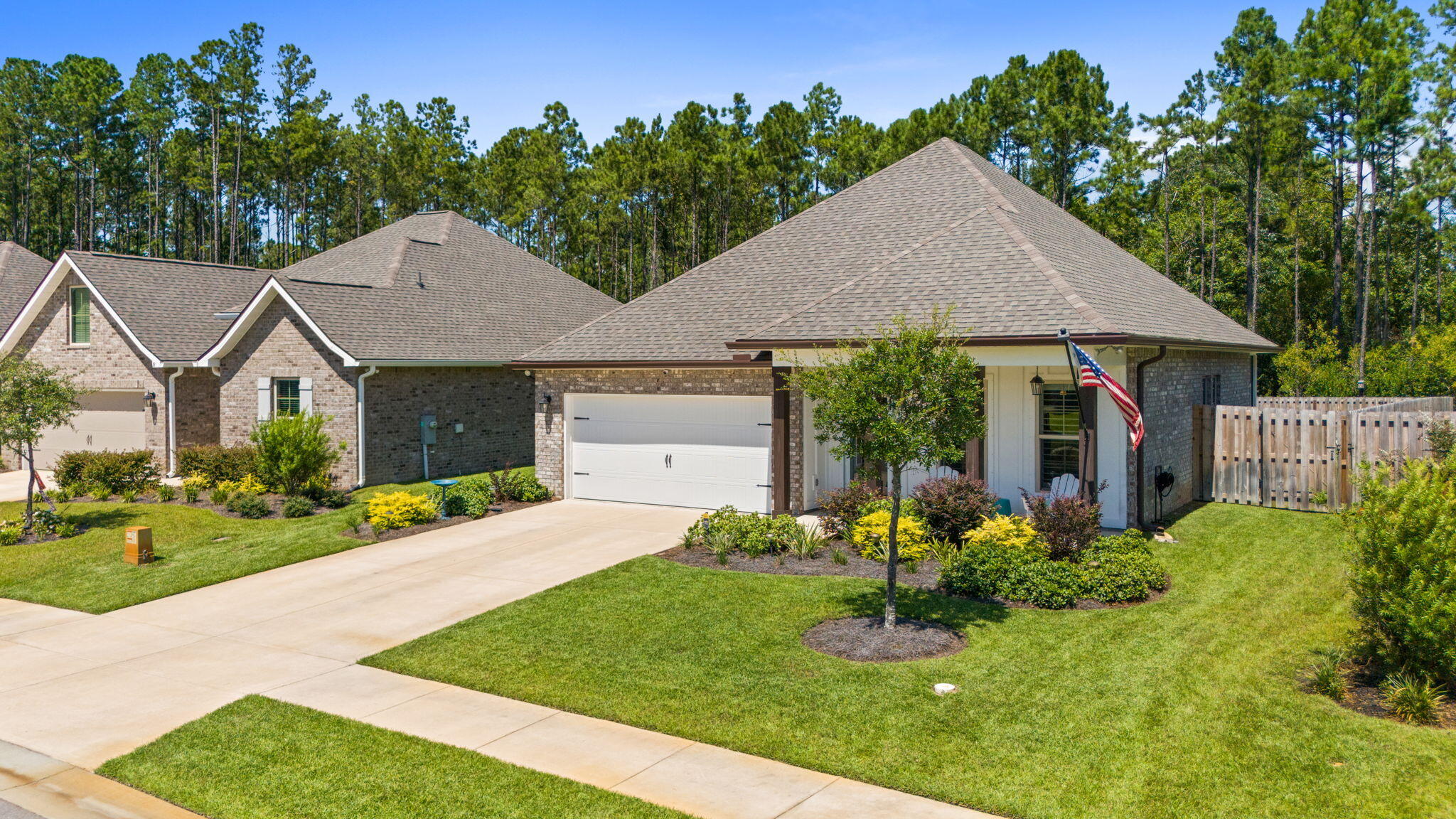 HAMMOCK BAY - Residential