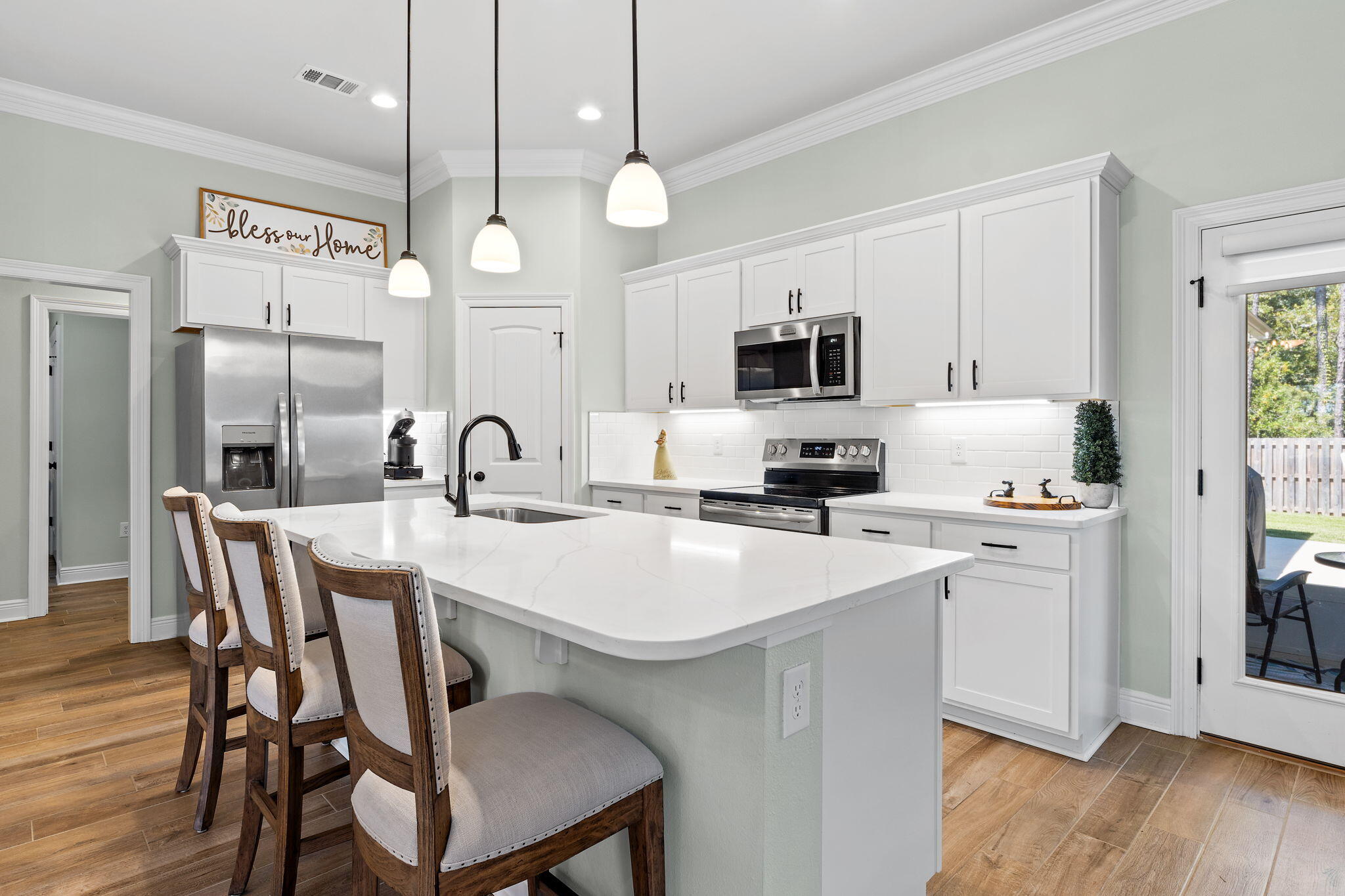 HAMMOCK BAY - Residential