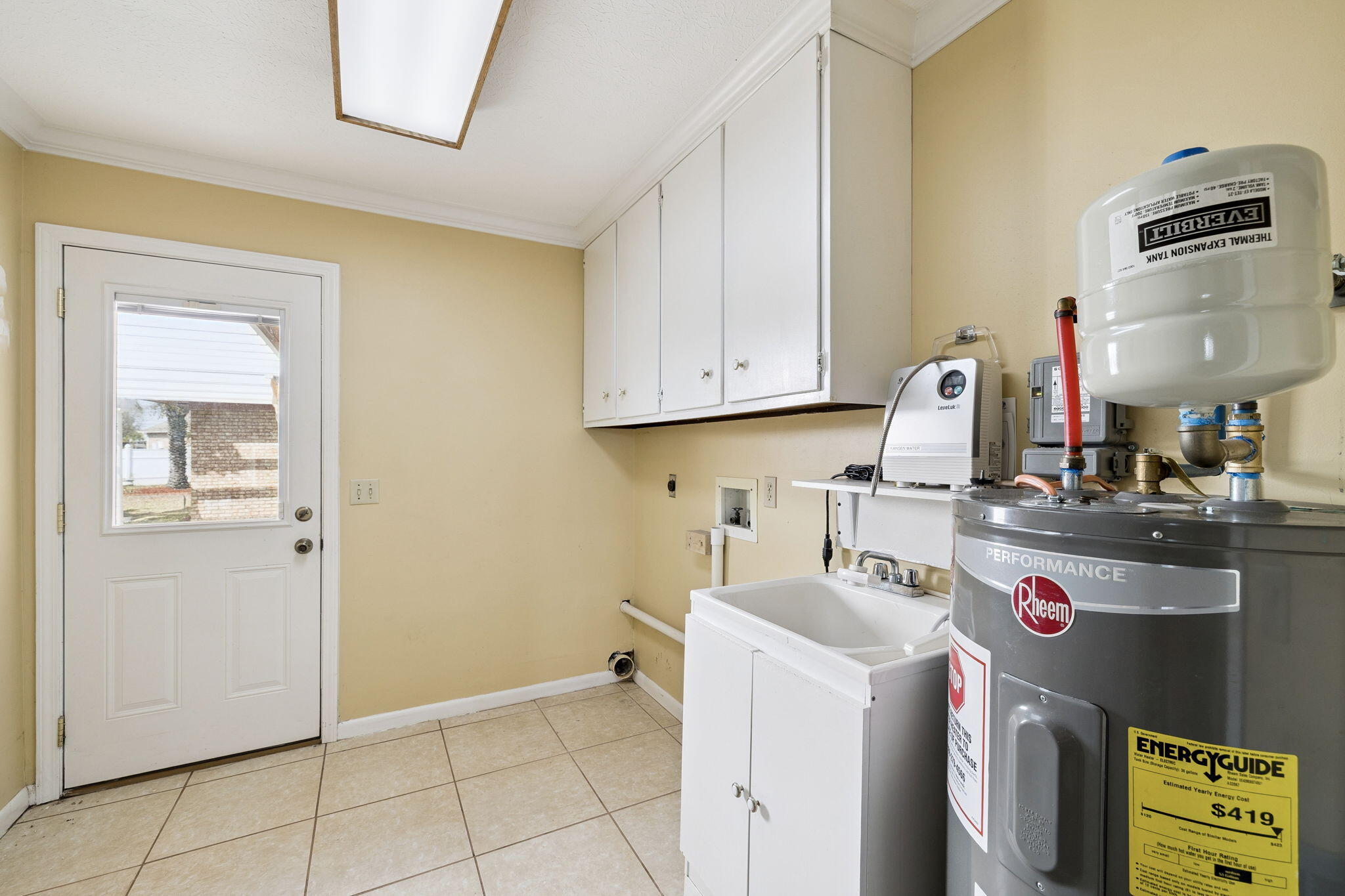 BAYWOOD SHORE ESTATES UNIT 2 - Residential