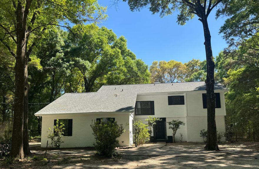 COMING SOON NO SHOWINGS. Fully Renovated Home on Over an Acre in Crestview! Welcome to this beautifully updated 4-bedroom, 3-bathroom home offering over 2,600 square feet of stylish, move-in-ready living space on a spacious 1.13-acre lot. Thoughtfully renovated throughout, this home features fresh paint, updated flooring, and a bright, open layout designed for modern living. The upgraded kitchen boasts sleek countertops, modern cabinetry, and updated appliances, flowing seamlessly into multiple living and dining areas--perfect for entertaining or everyday comfort. The spacious primary suite includes a refreshed en-suite bath, while the additional bedrooms and bathrooms have been tastefully updated with contemporary finishes. Move in ready and packed with value.