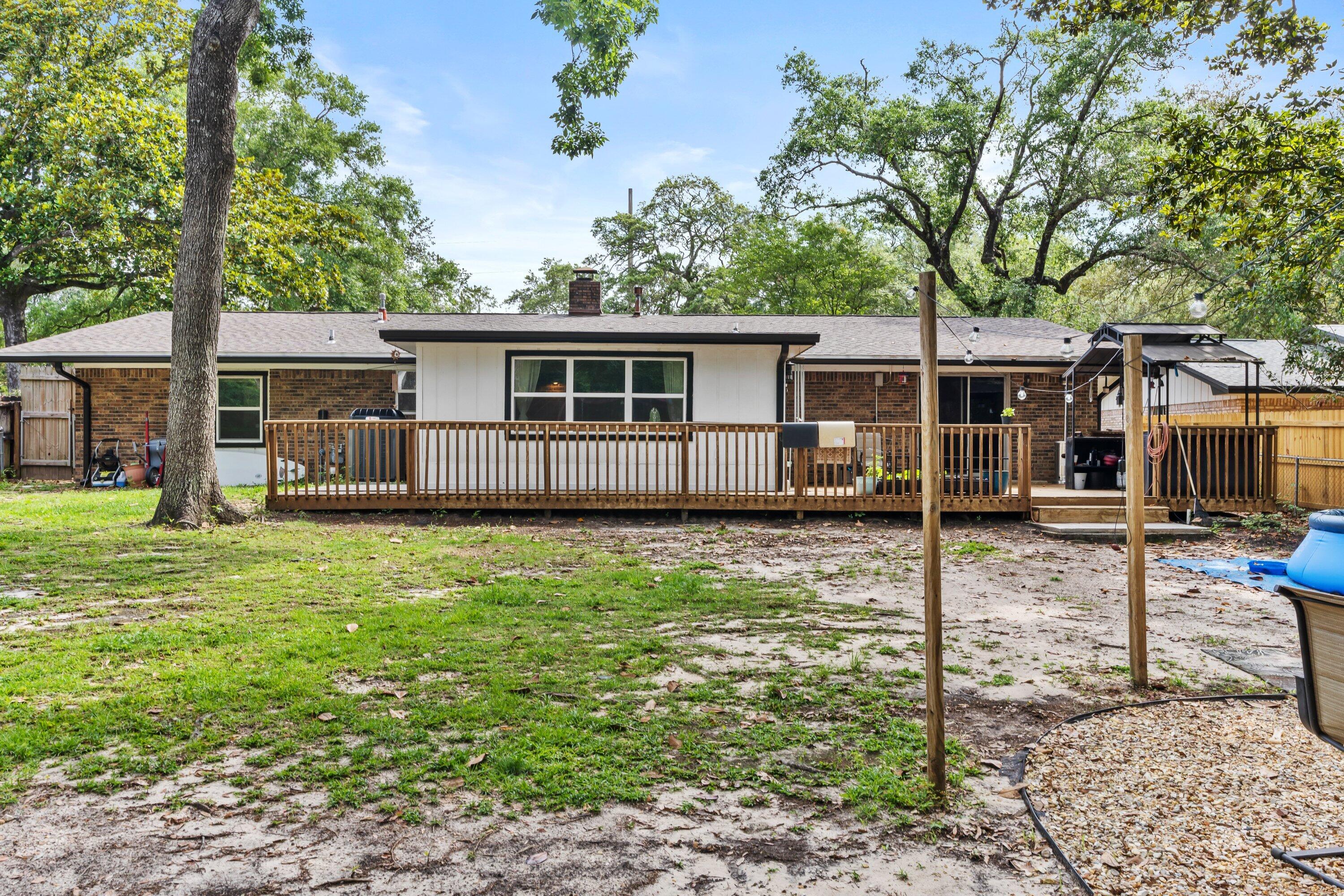 EDGEWATER VILLAGE - Residential Lease