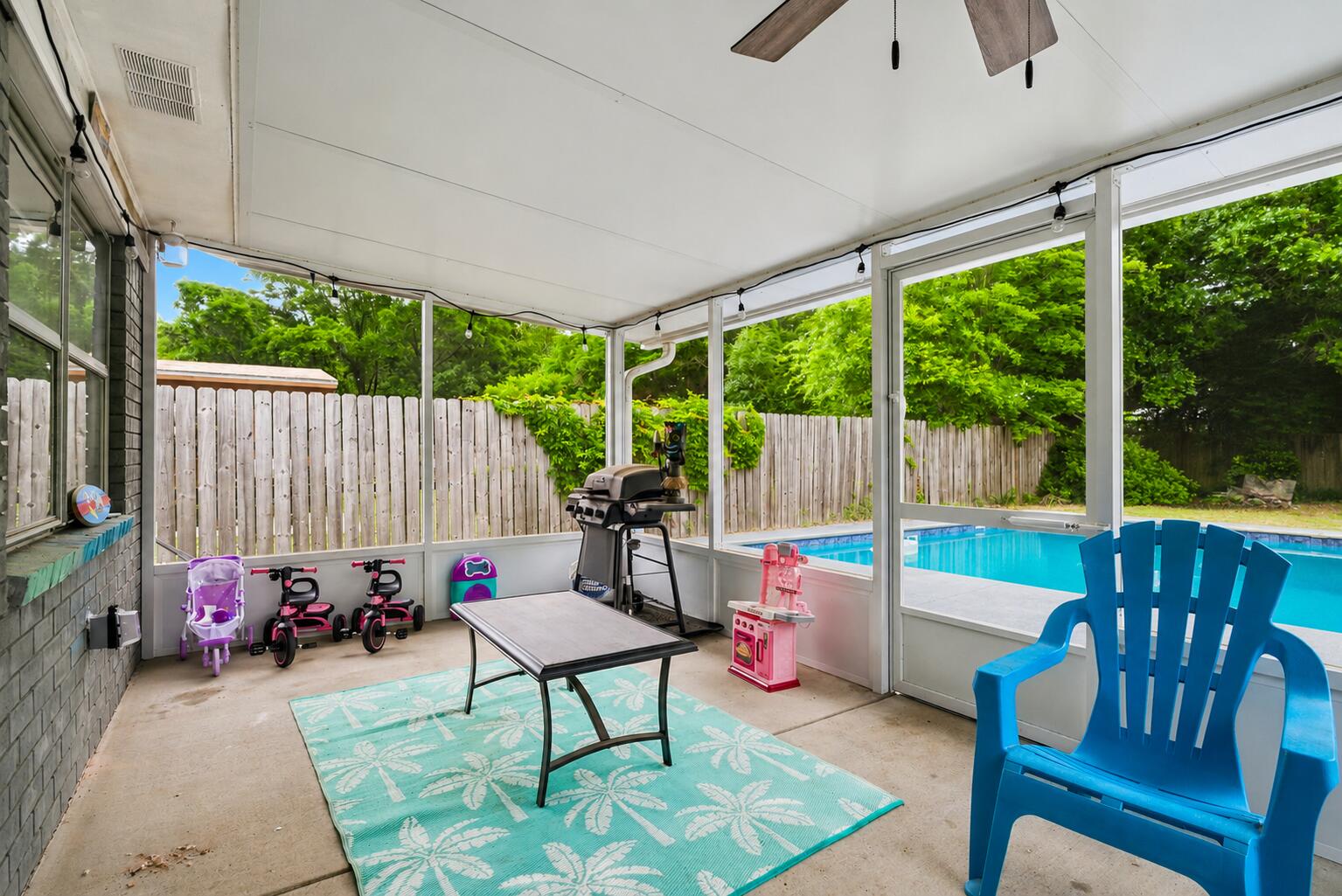 PINE FOREST HEIGHTS - Residential